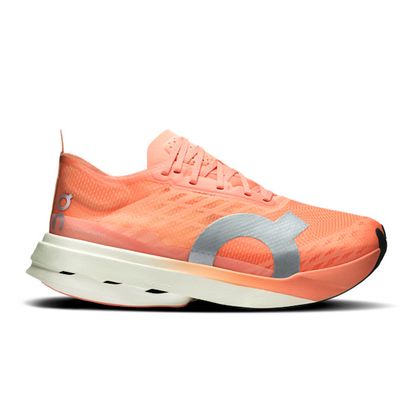 Women's Cloudboom Strike