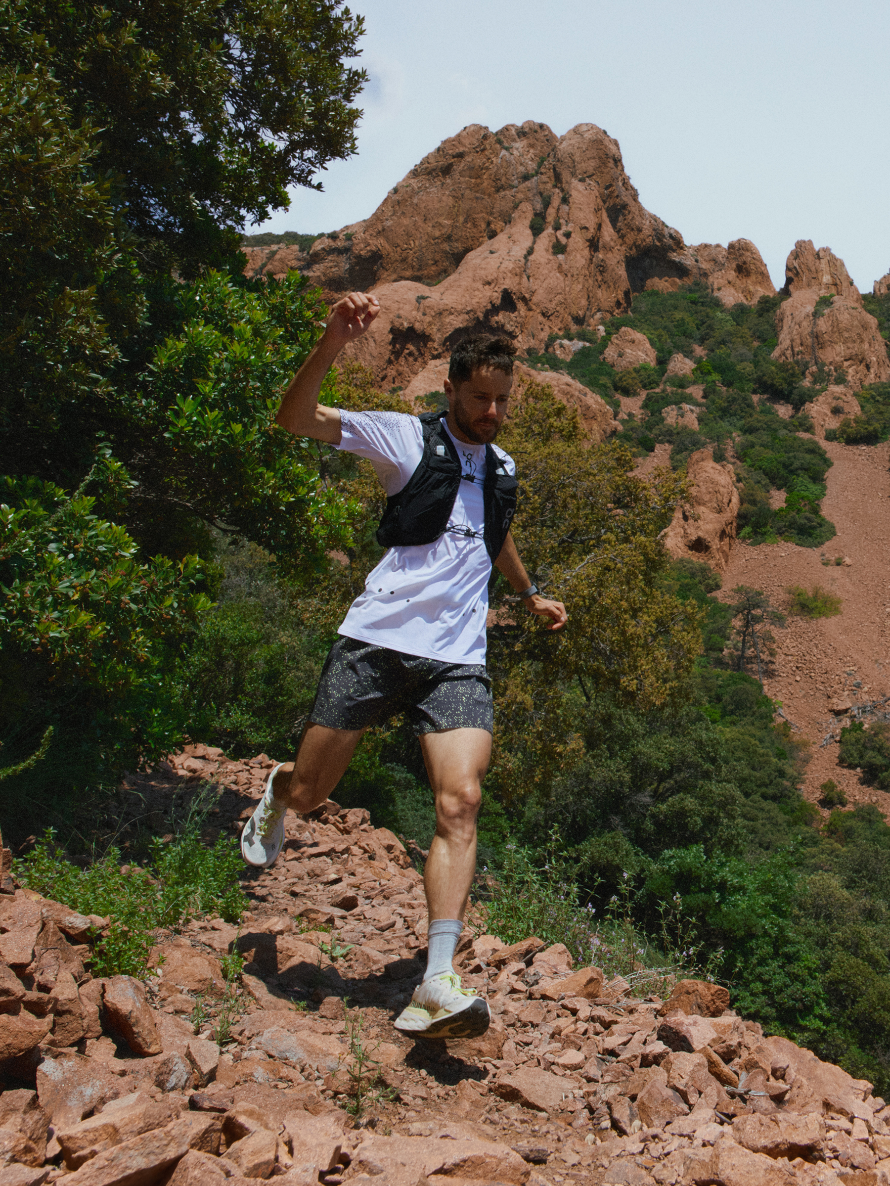 On公式】オンラインストア | トレイルランニングギア | トレイルに自信