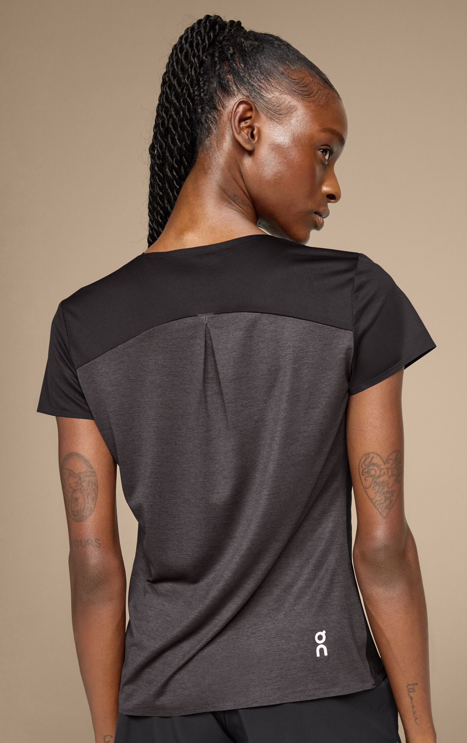 Women's Performance-T OAC | Black | On United States