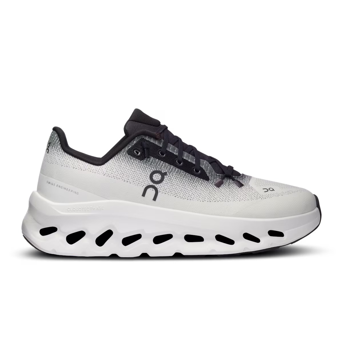 Minimalist On Cloudtilt sneakers