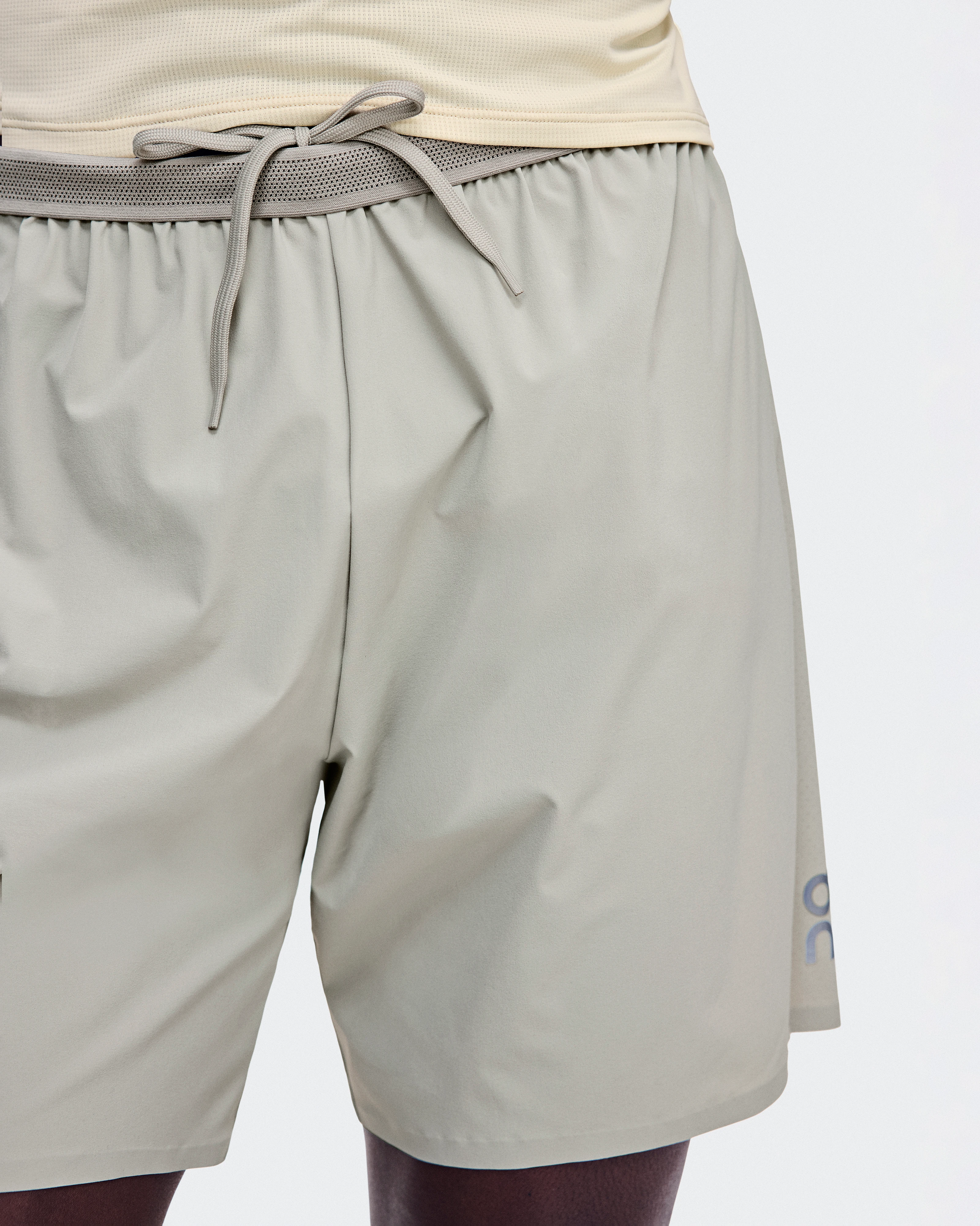 On 7" Performance Shorts Brume Men Shorts