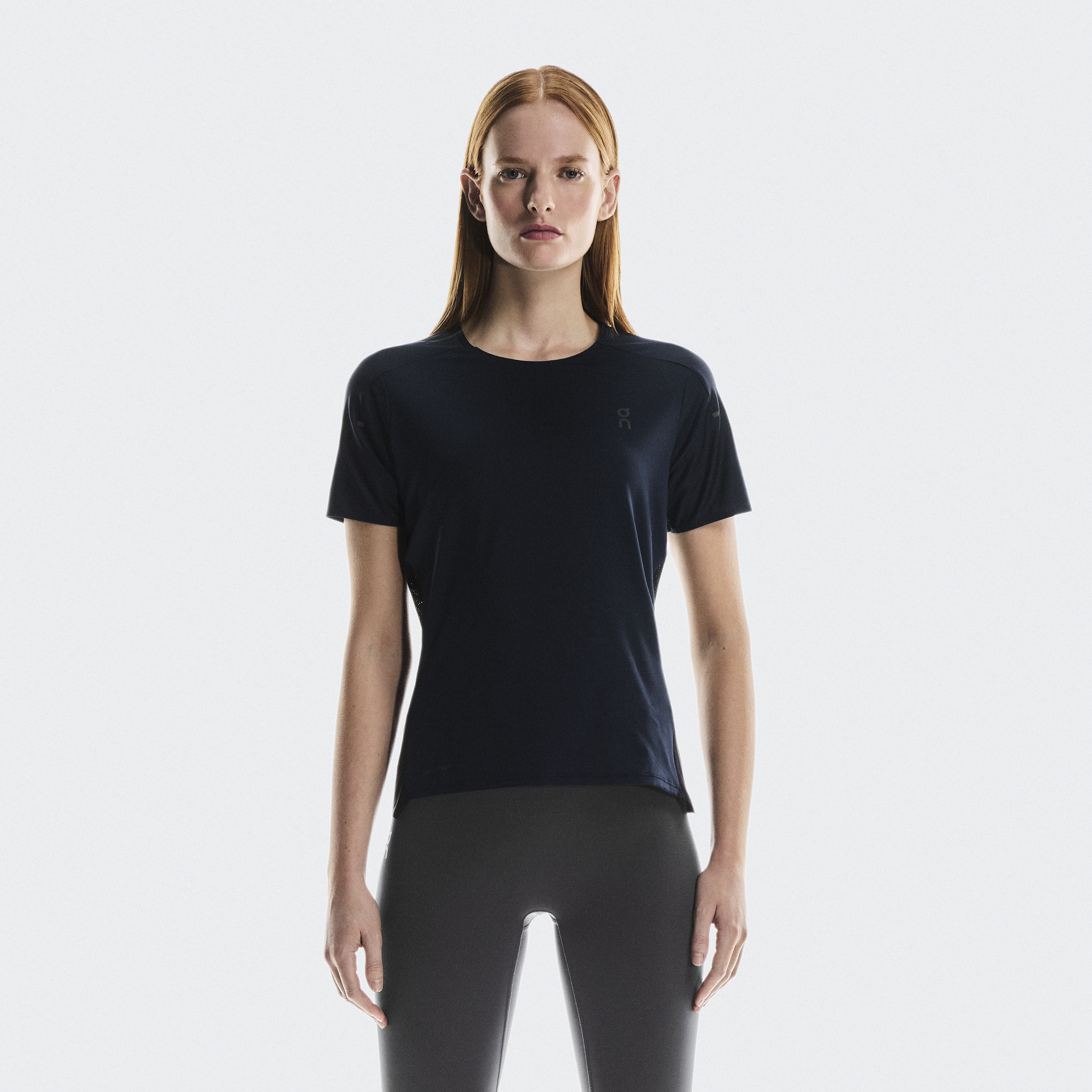 Performance-T Short-Sleeve Shirt in Navy/Black