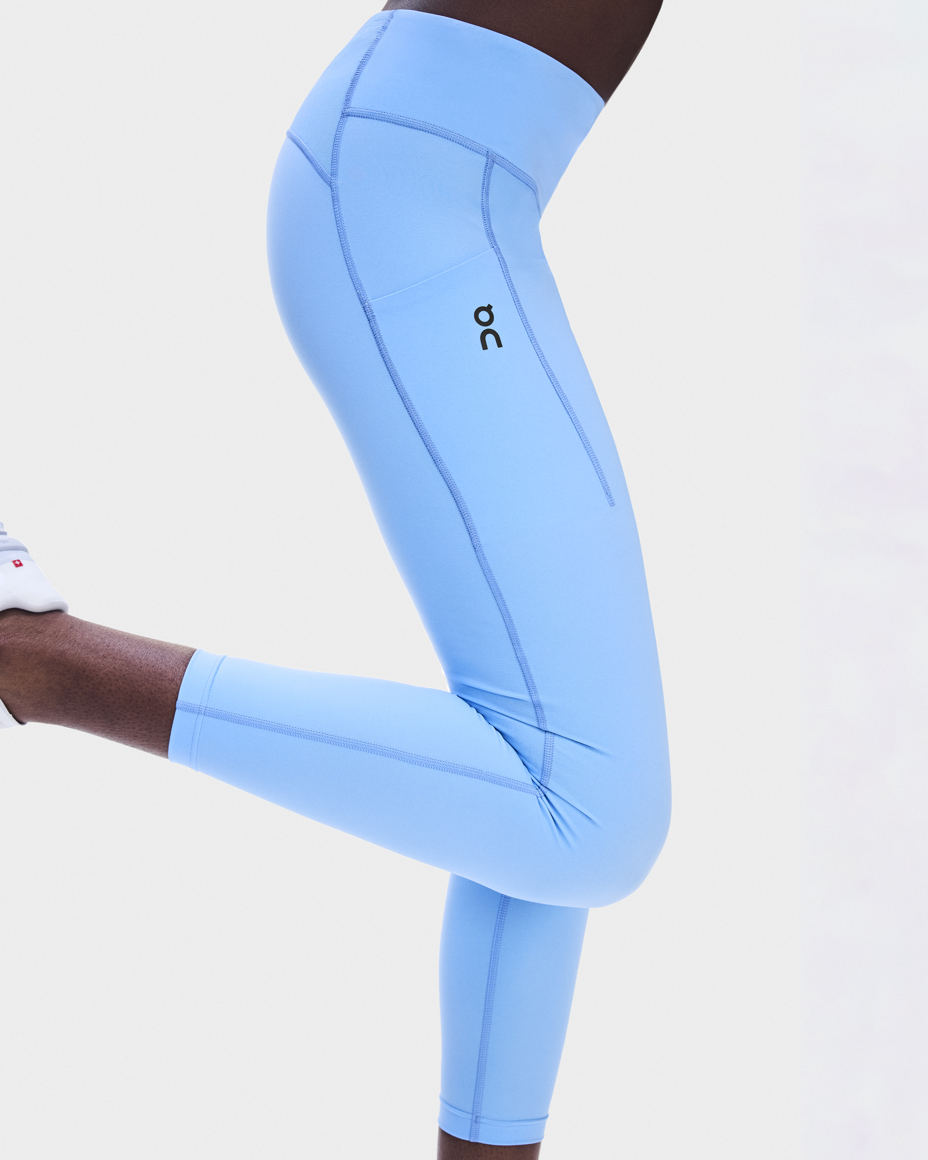 Women's Performance Tights 7/8 | Blue | On United States