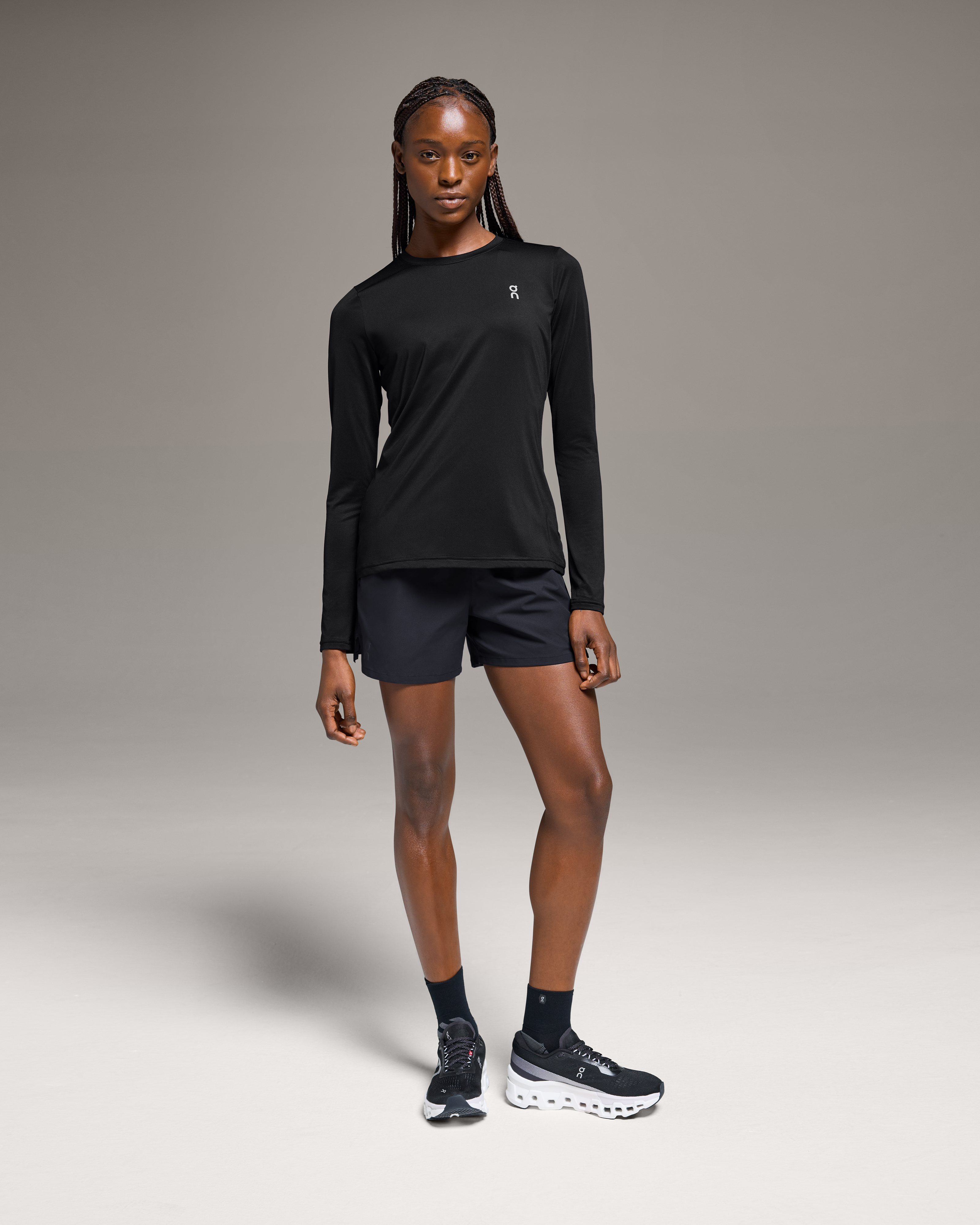 【HI FI FNK】(W) Ara Tencel Longsleeve Women's Core Long-T | Black | On United Kingdom