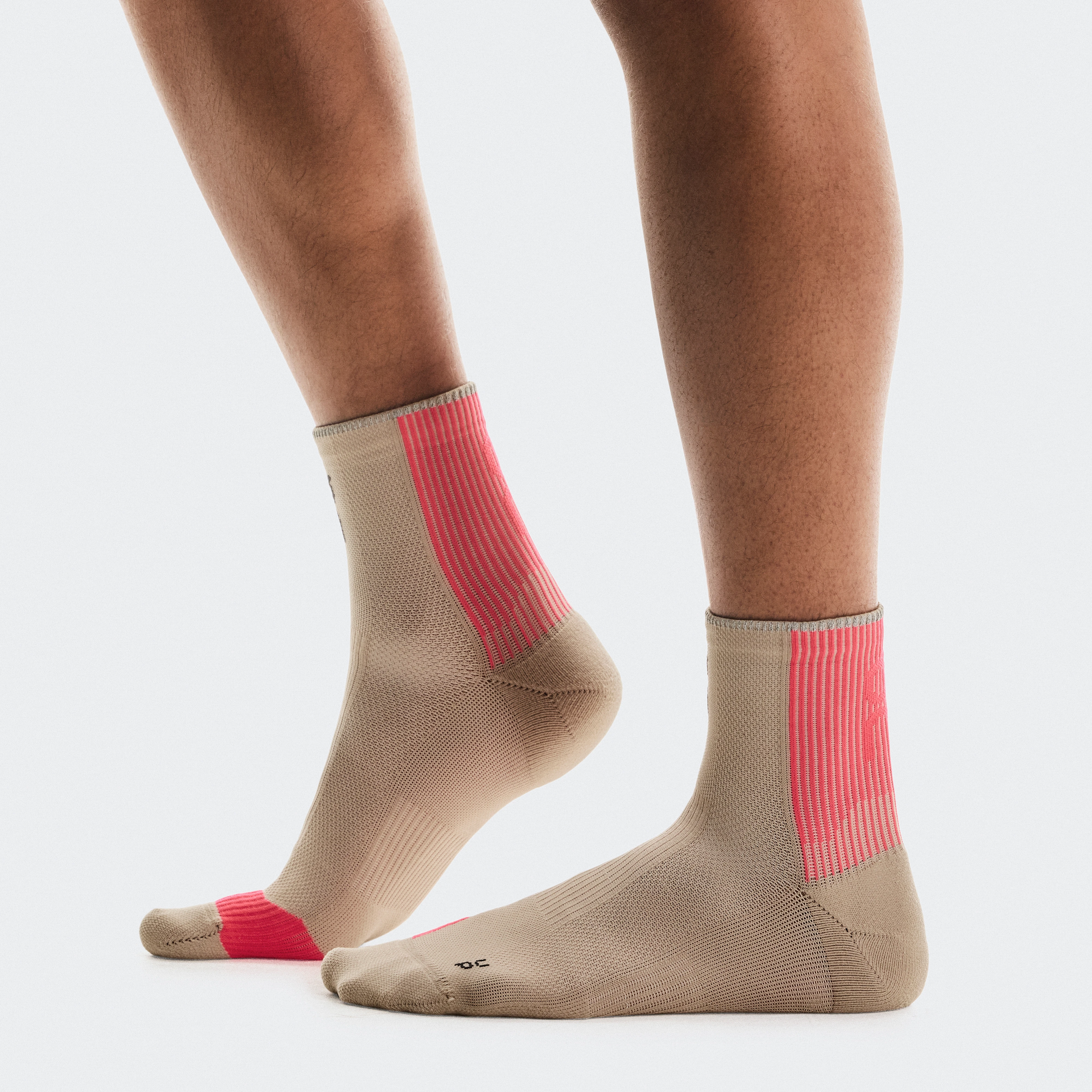On Performance Run Sock Mid Beige Pink Unisex Unisex – Performance running, breathable, cushioning Socks