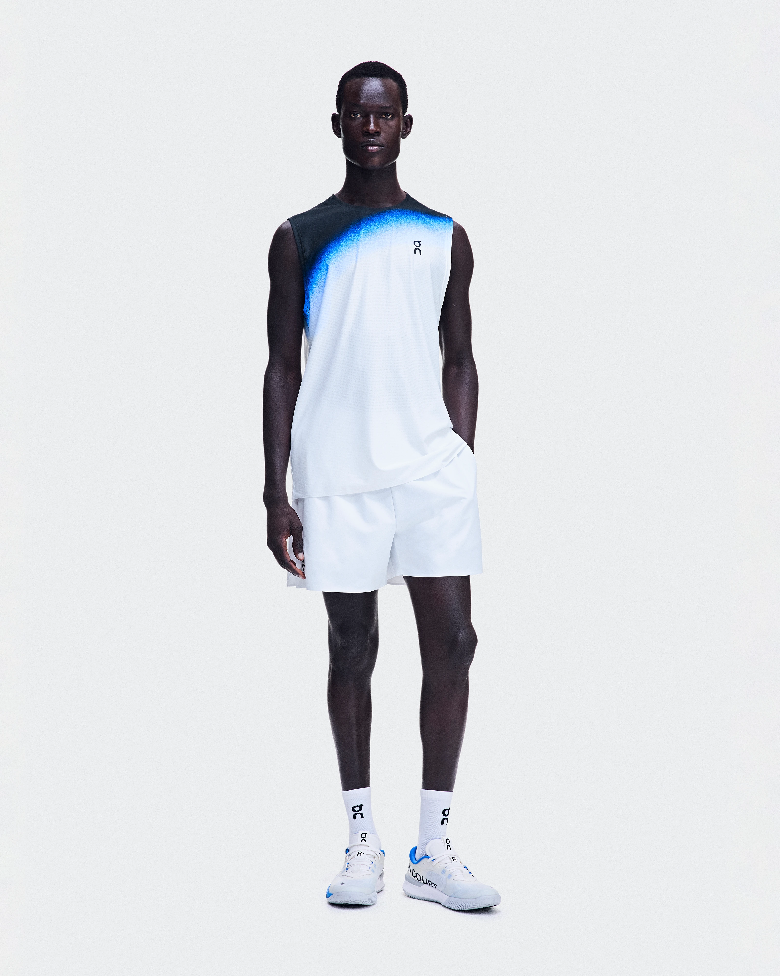 On Court Tank Swing White & Jay Homme Hauts et t-shirts