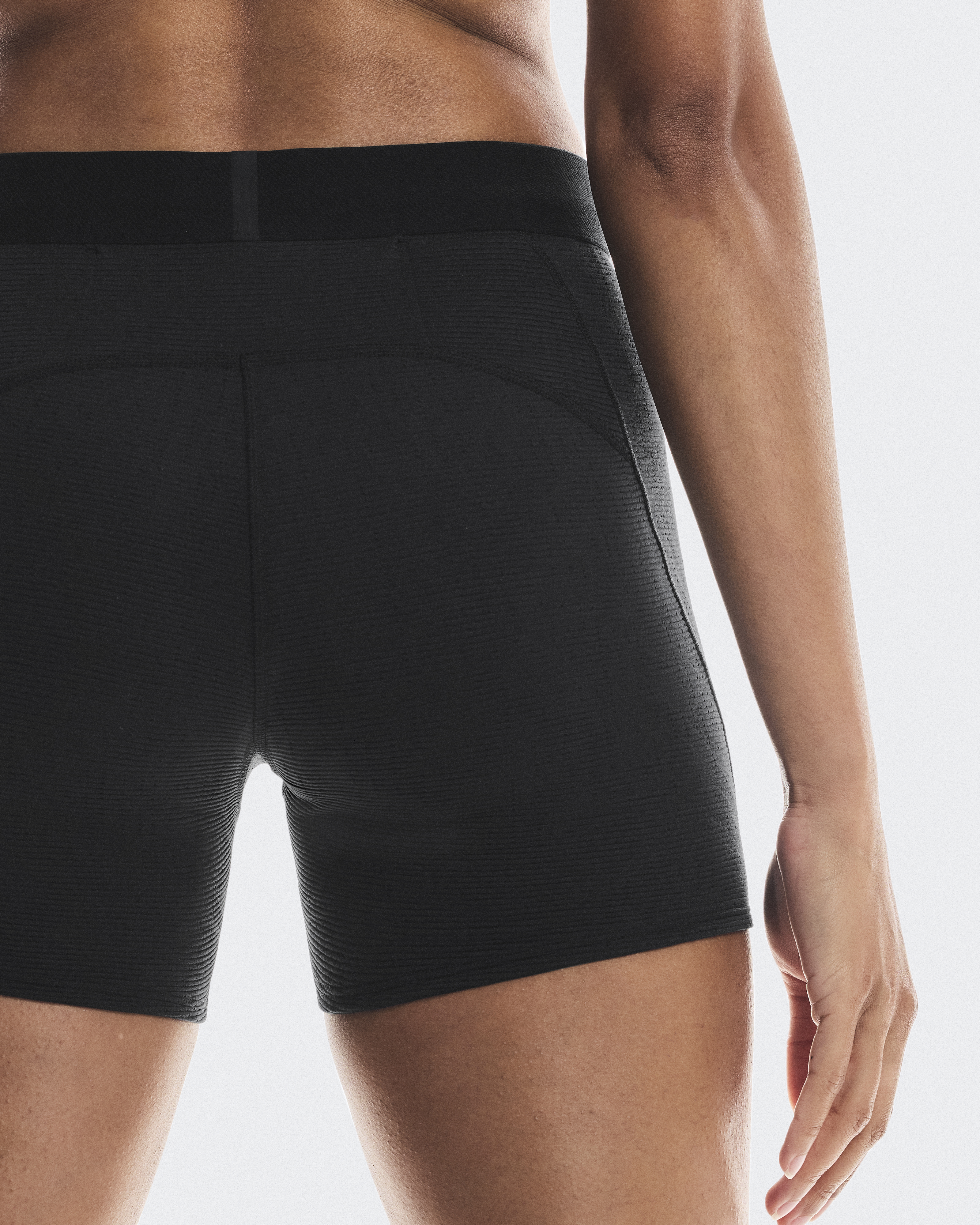 ウィメンズ Pace Tights Short | On 日本