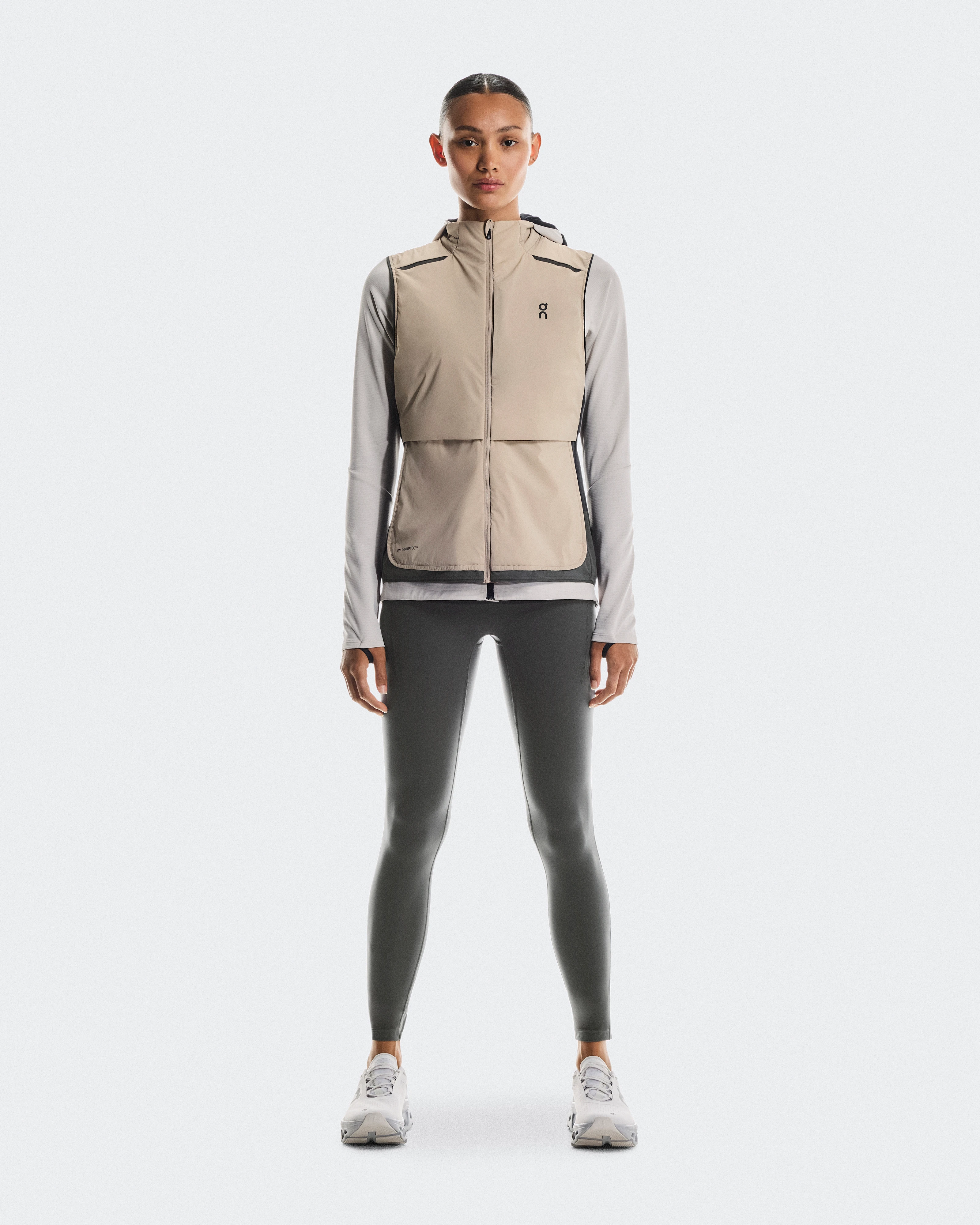 On Weather Vest Desert & Eclipse Women Jackets