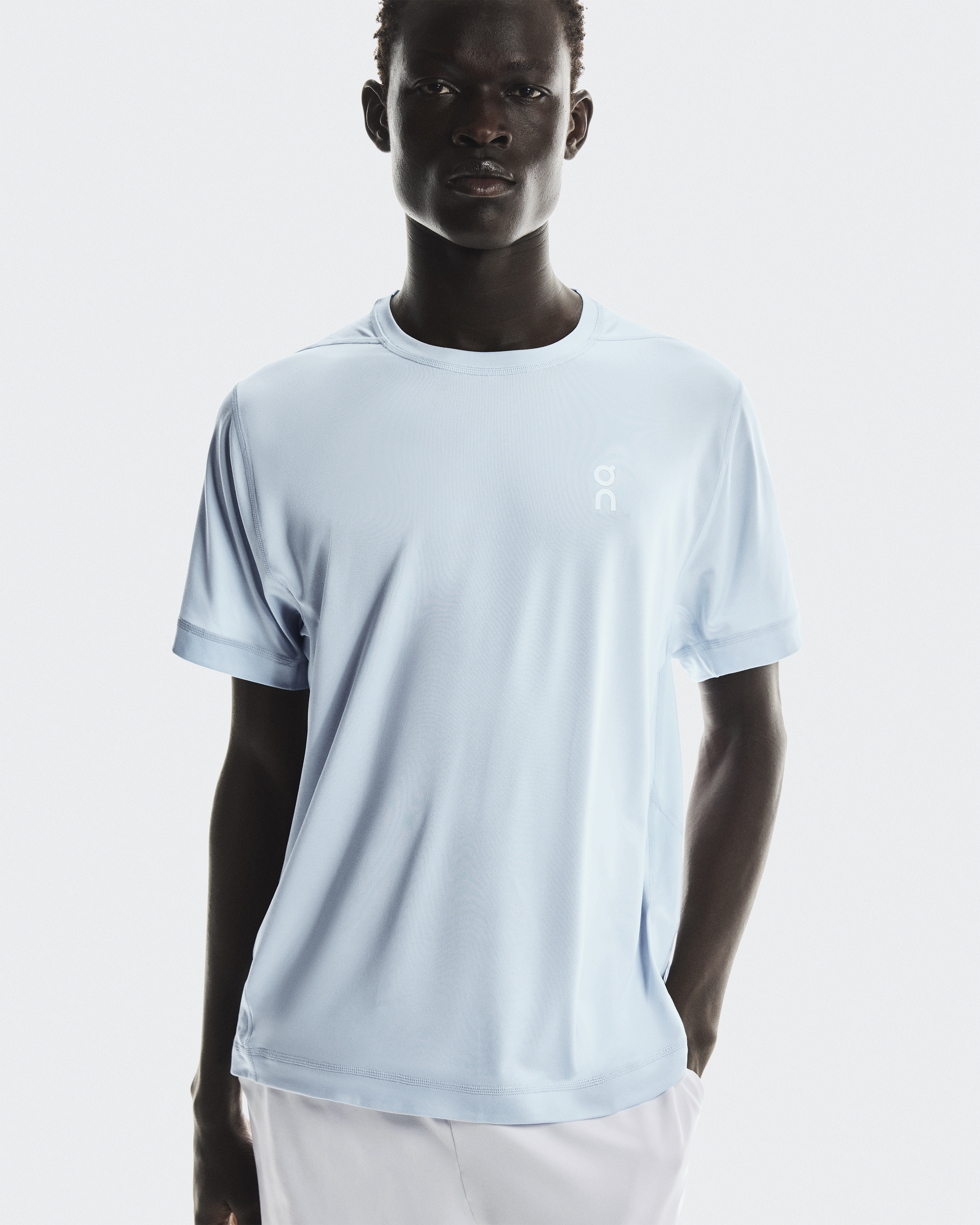 Men's Courtside-T | On Slovakia