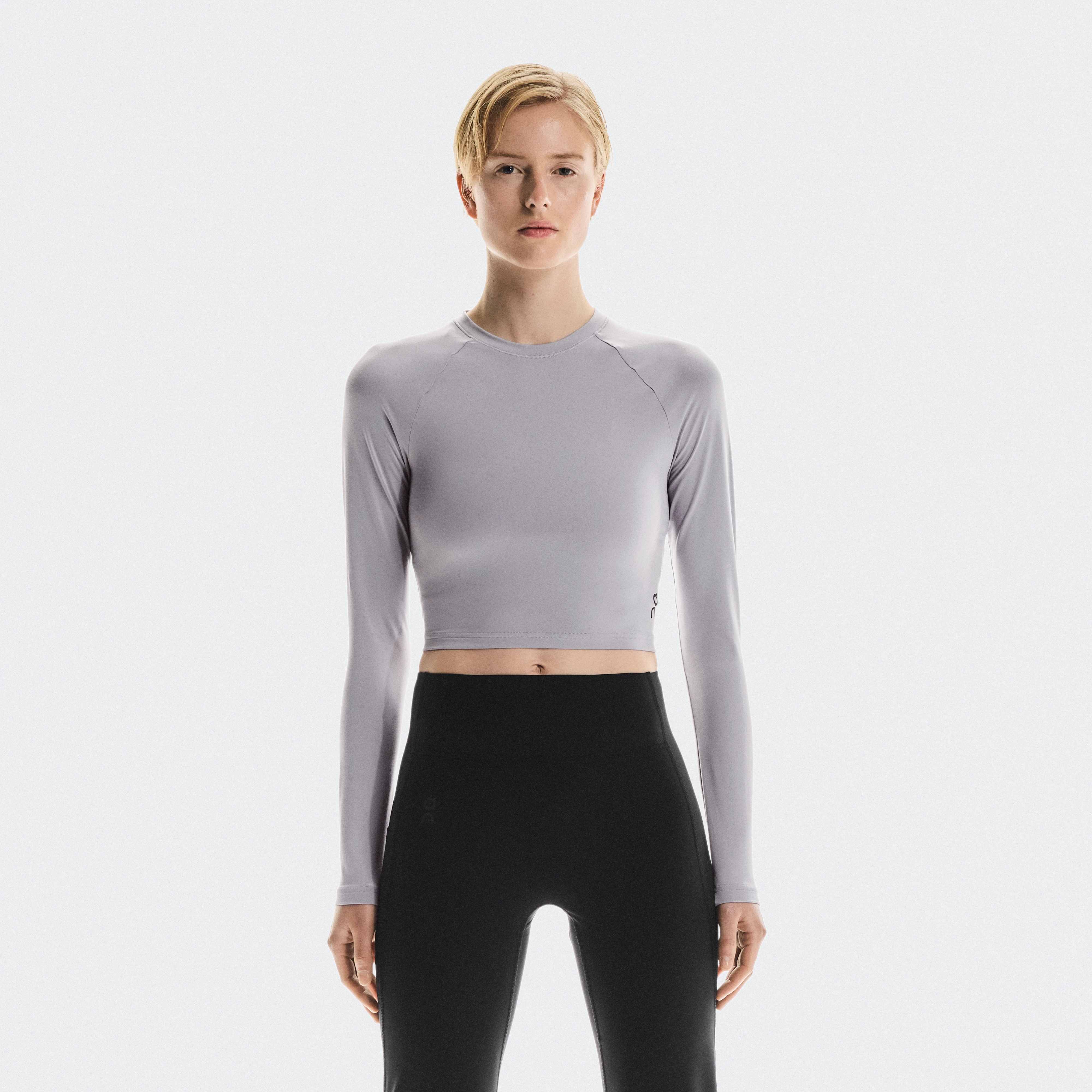 On Studio Long-T Crop Pink Women Women – Travel, low-intensity activities, all-day wear Tops and t-shirts