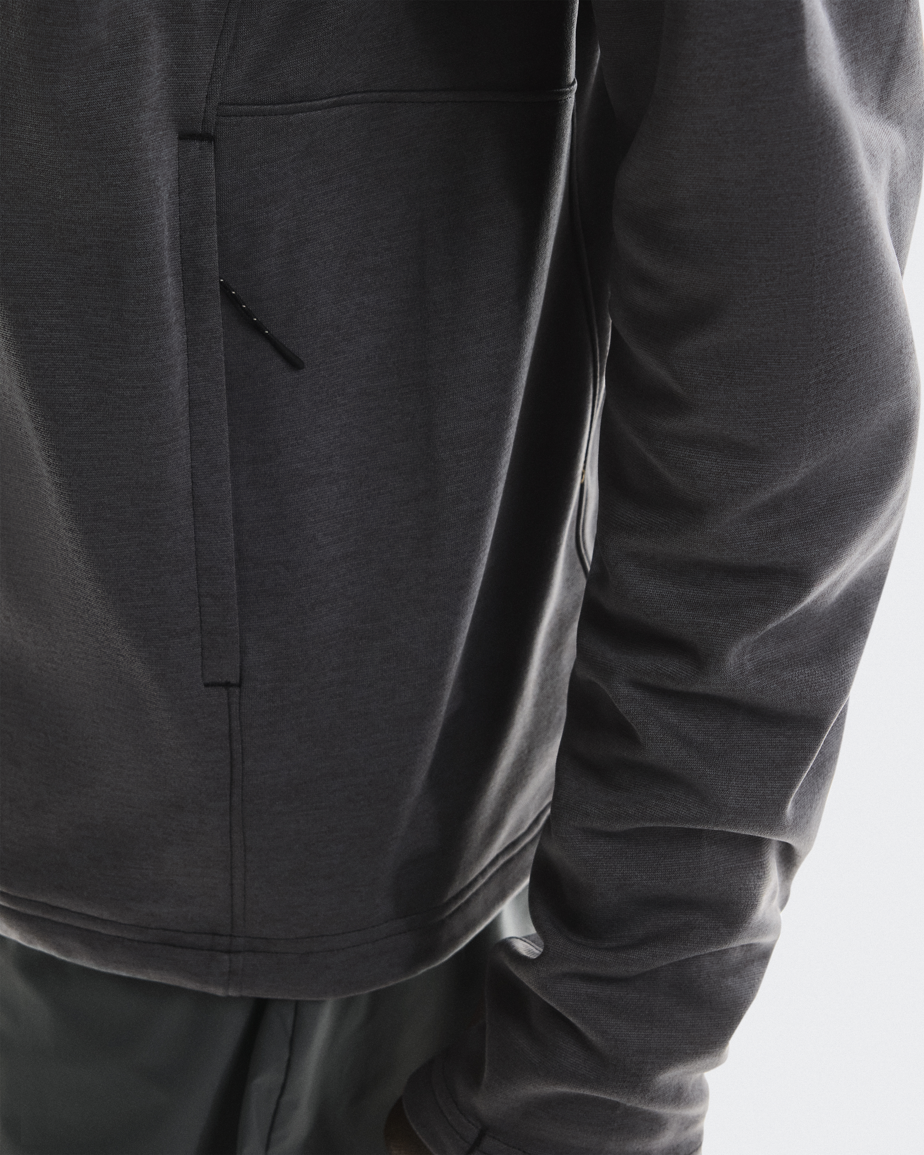 Men's Trek Hoodie | Grey | On United States