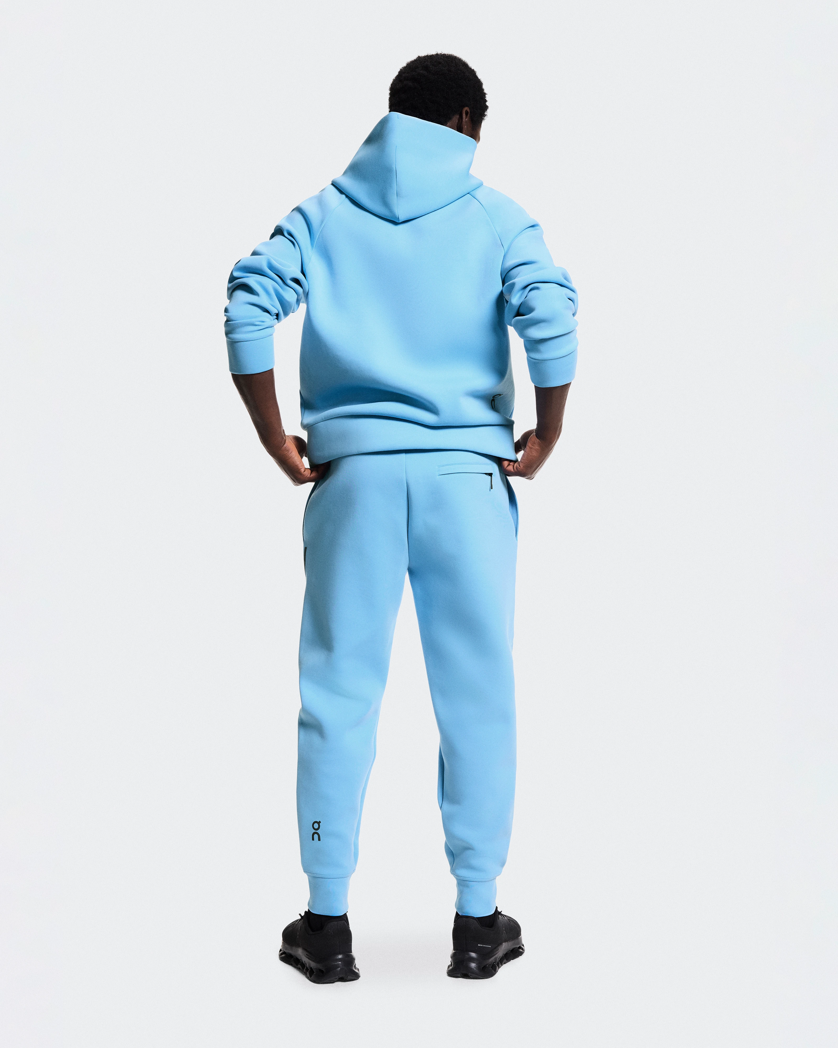 On Focus Tech Sweatpants Gourami Men Pants