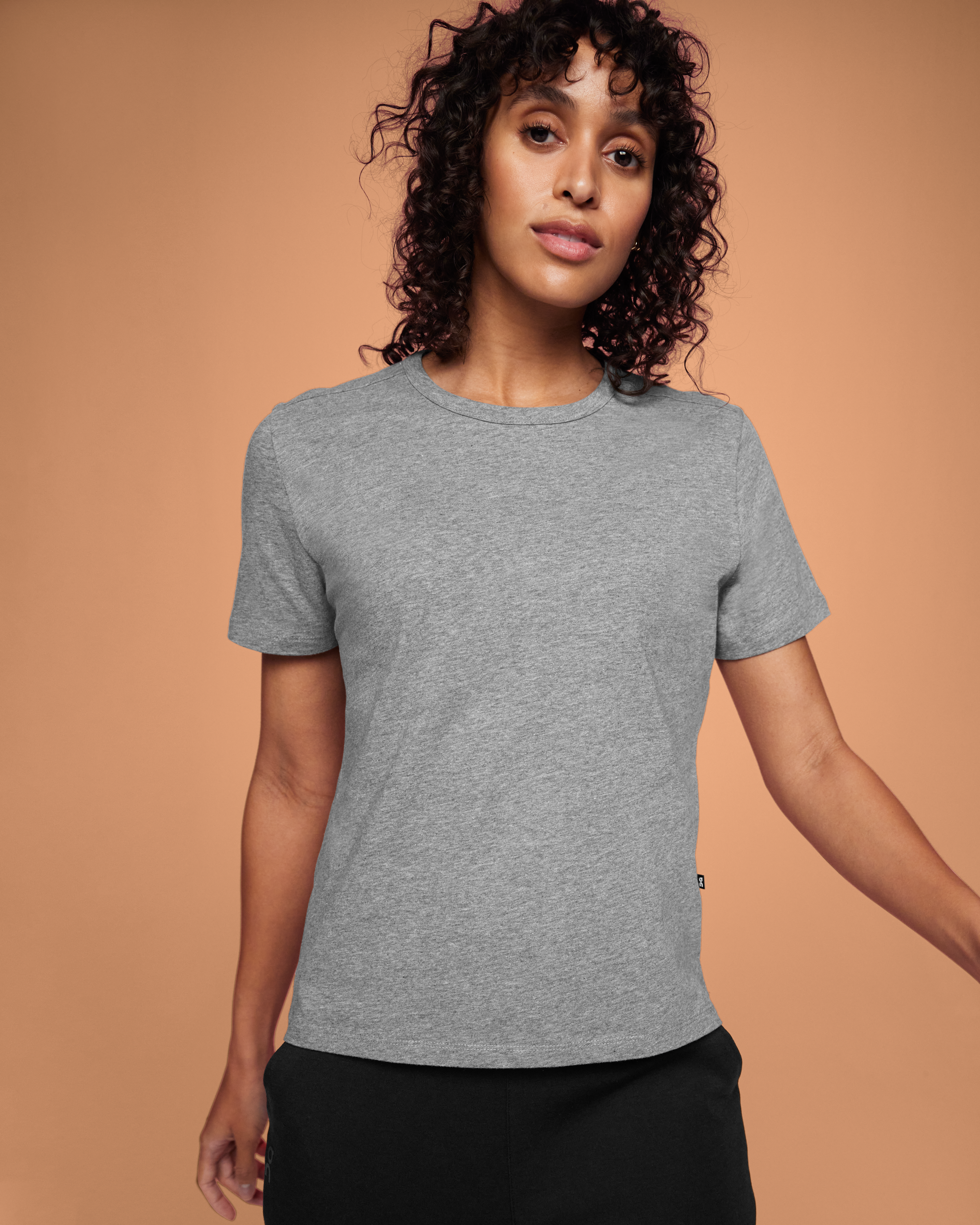 On On-T Grey Damen Oberteile