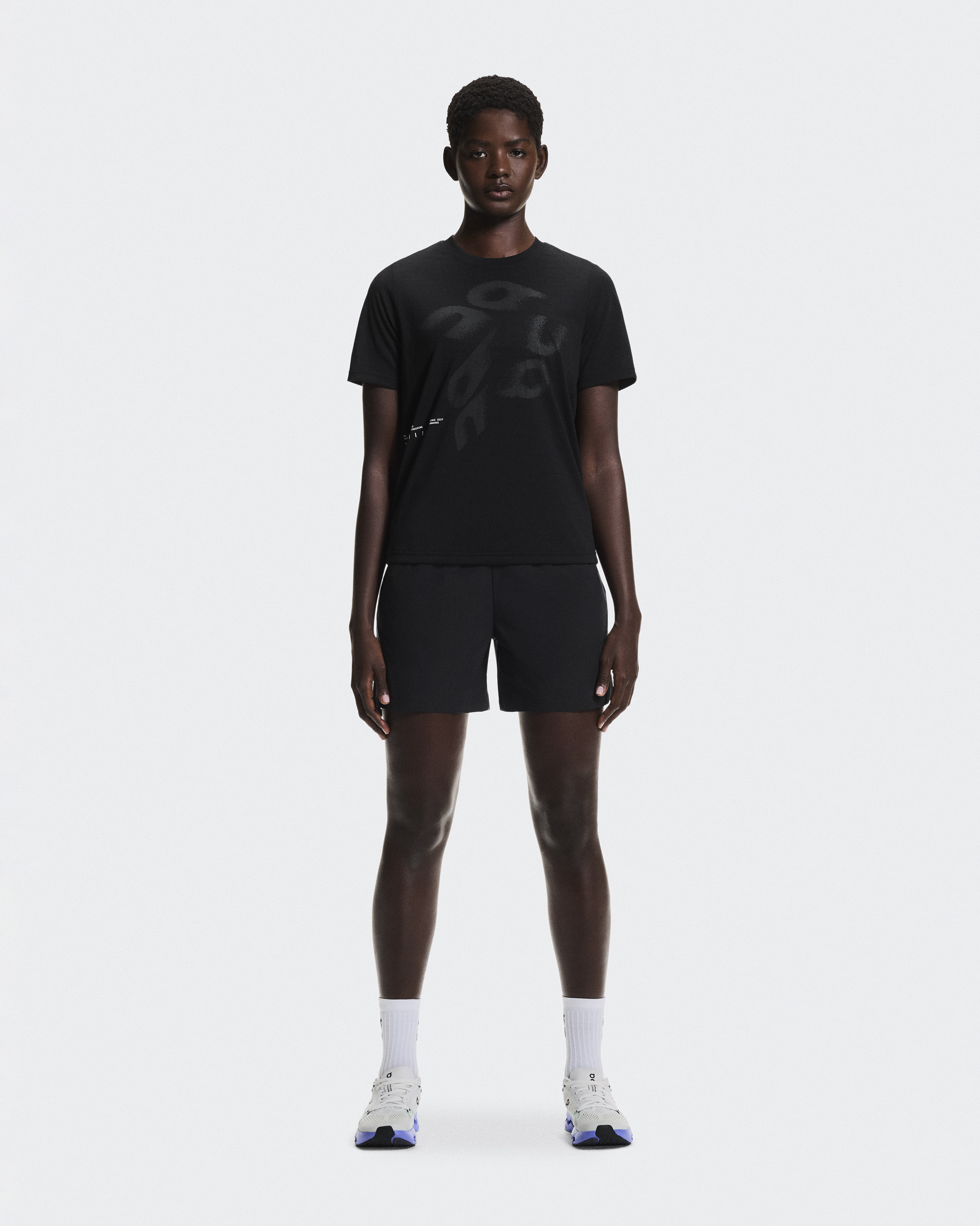 ウィメンズ On Run-T | ブラック | On 日本