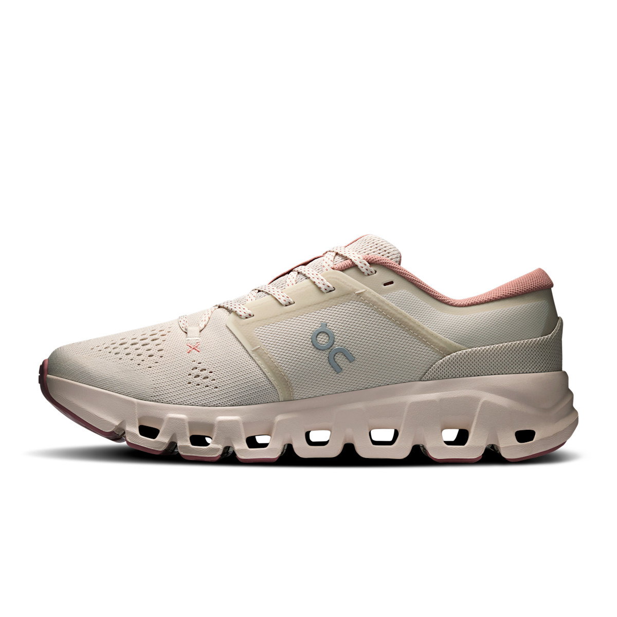 Women's Cloud X 5
