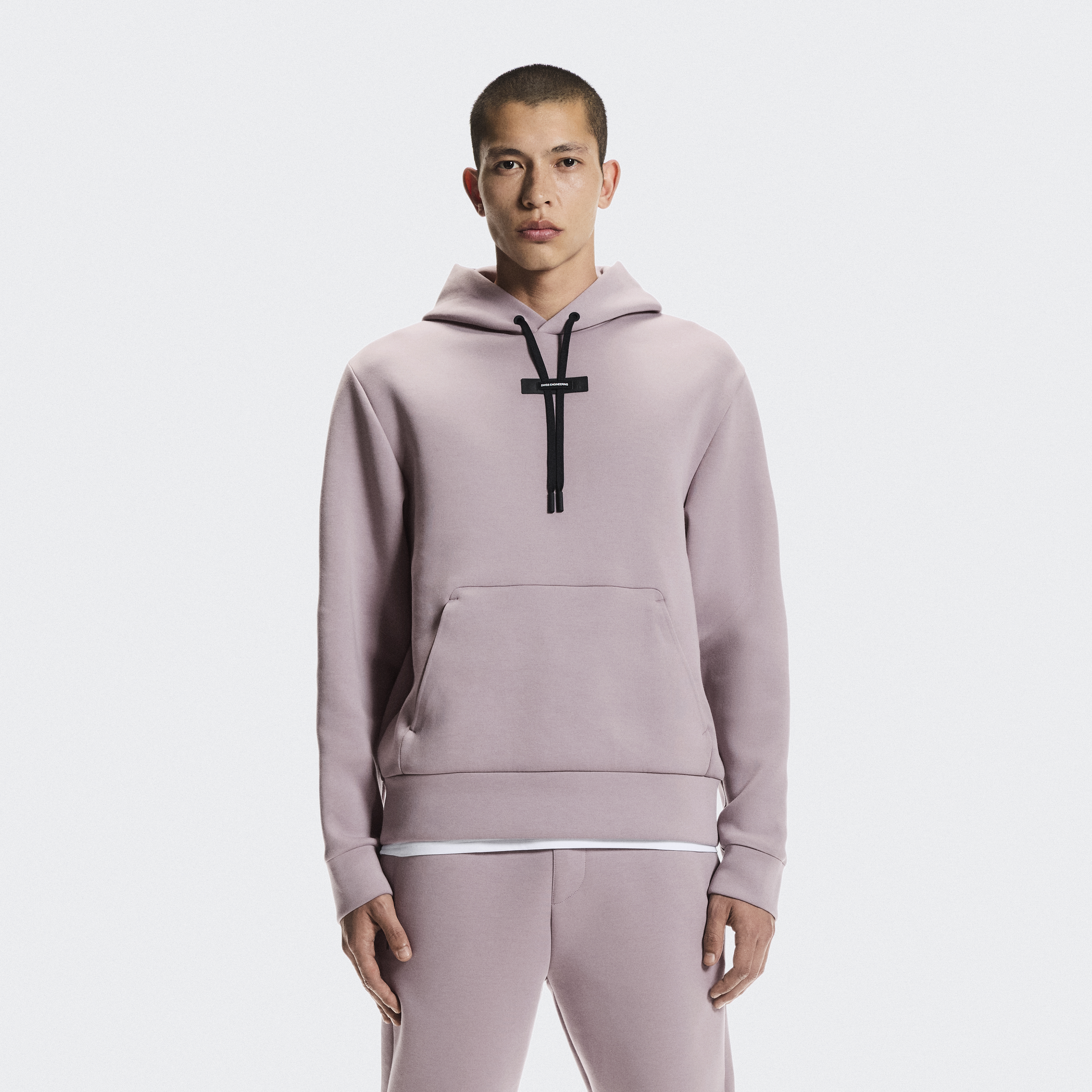 Focus Tech Hoodie in Heron