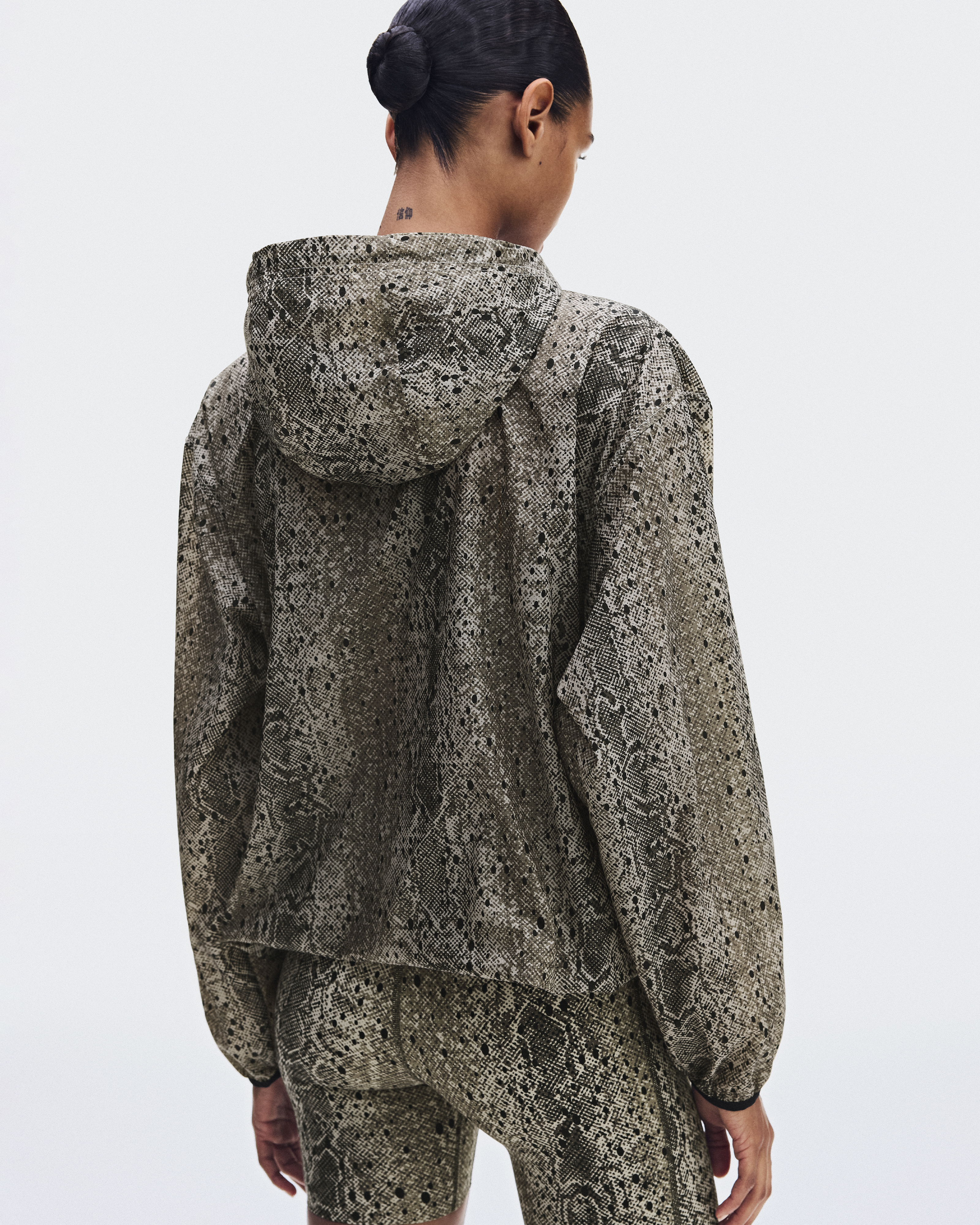Women's Half-Zip Anorak | On Japan
