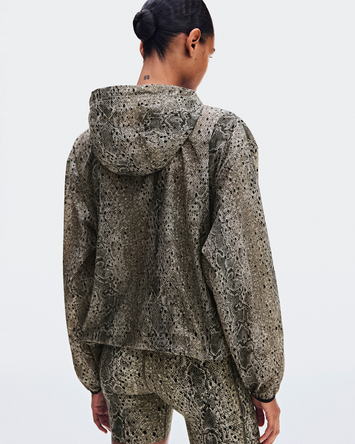 Women's Half-Zip Anorak