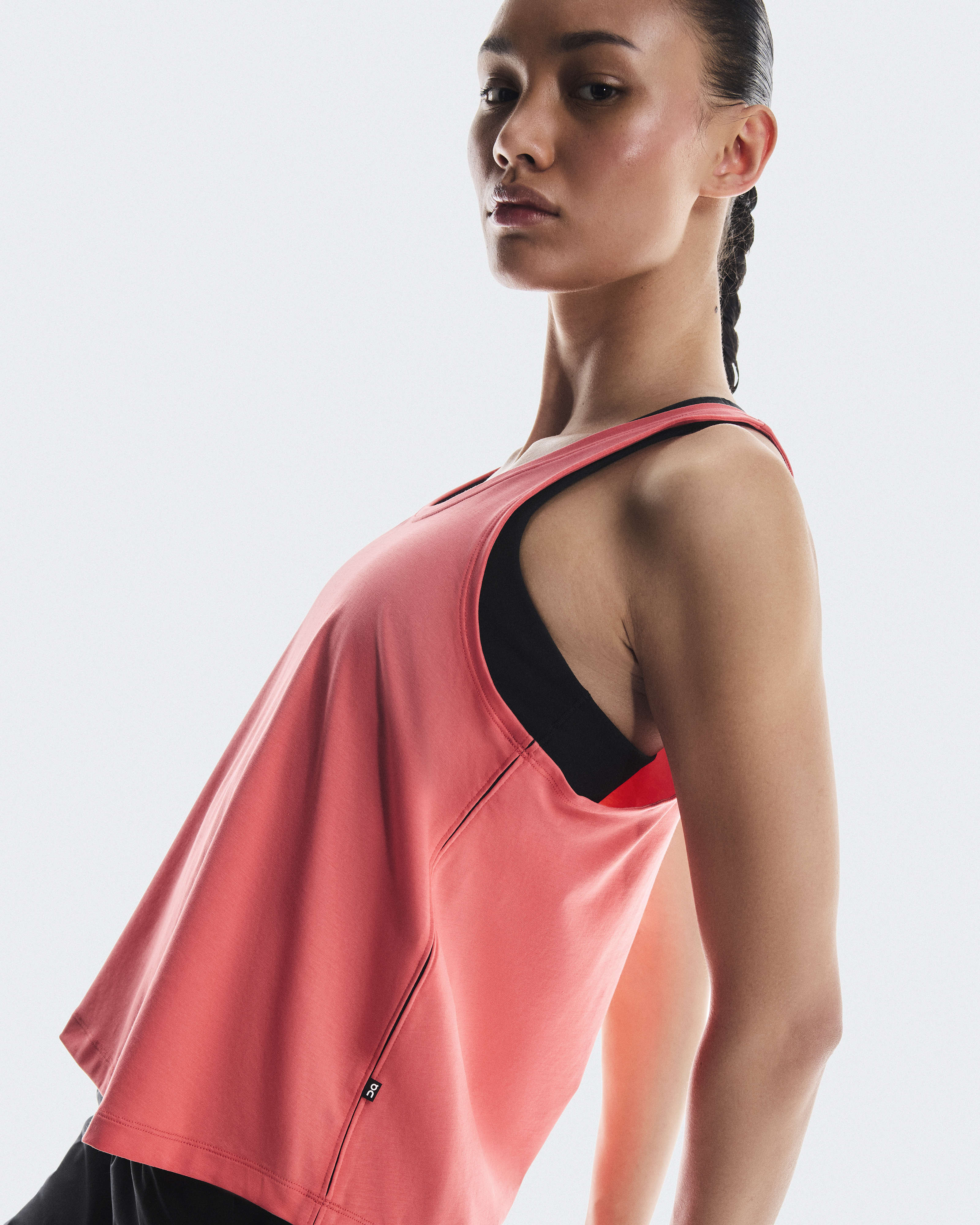 Women's Focus Tank | Red | On United States