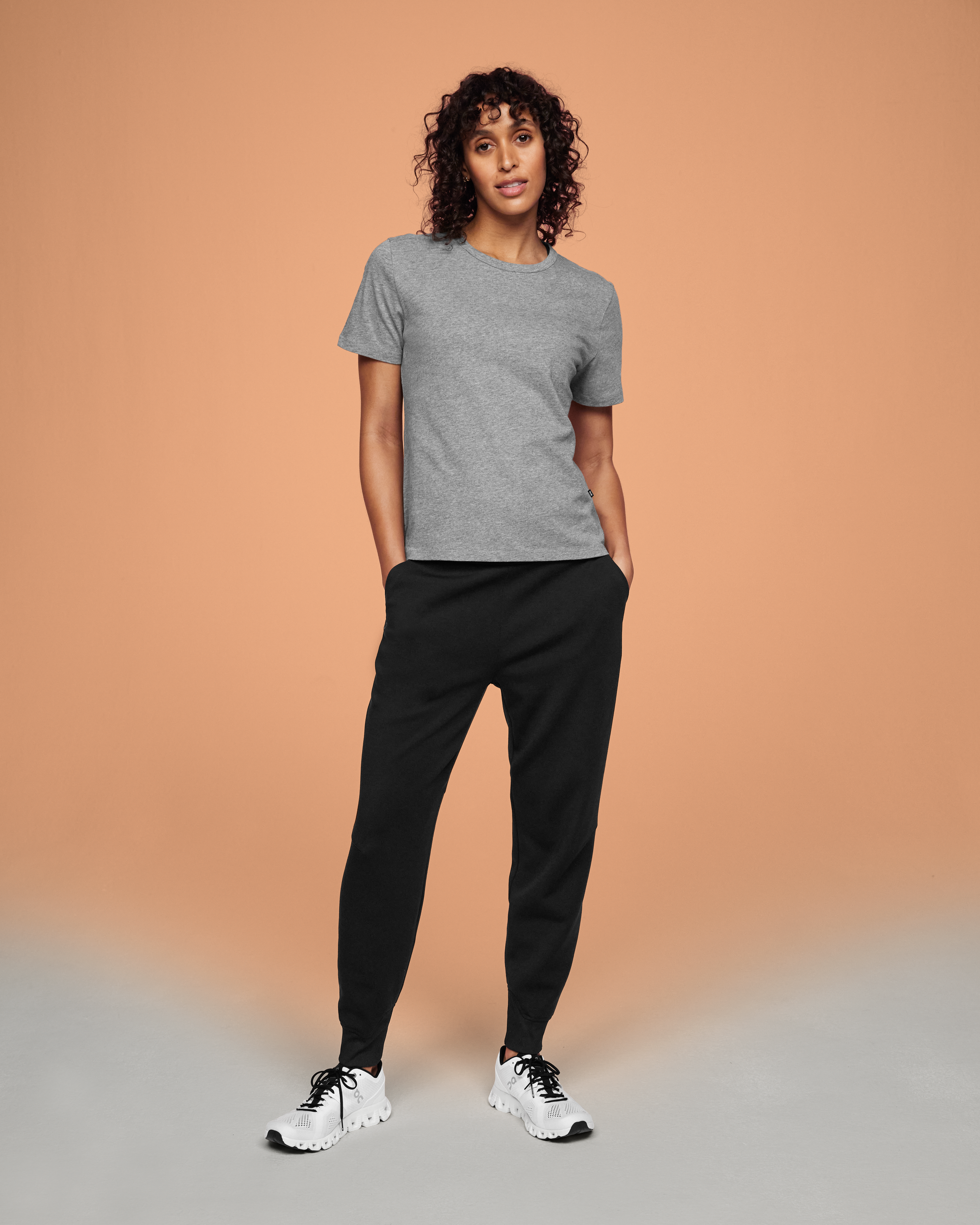 On On-T Grey Damen Oberteile