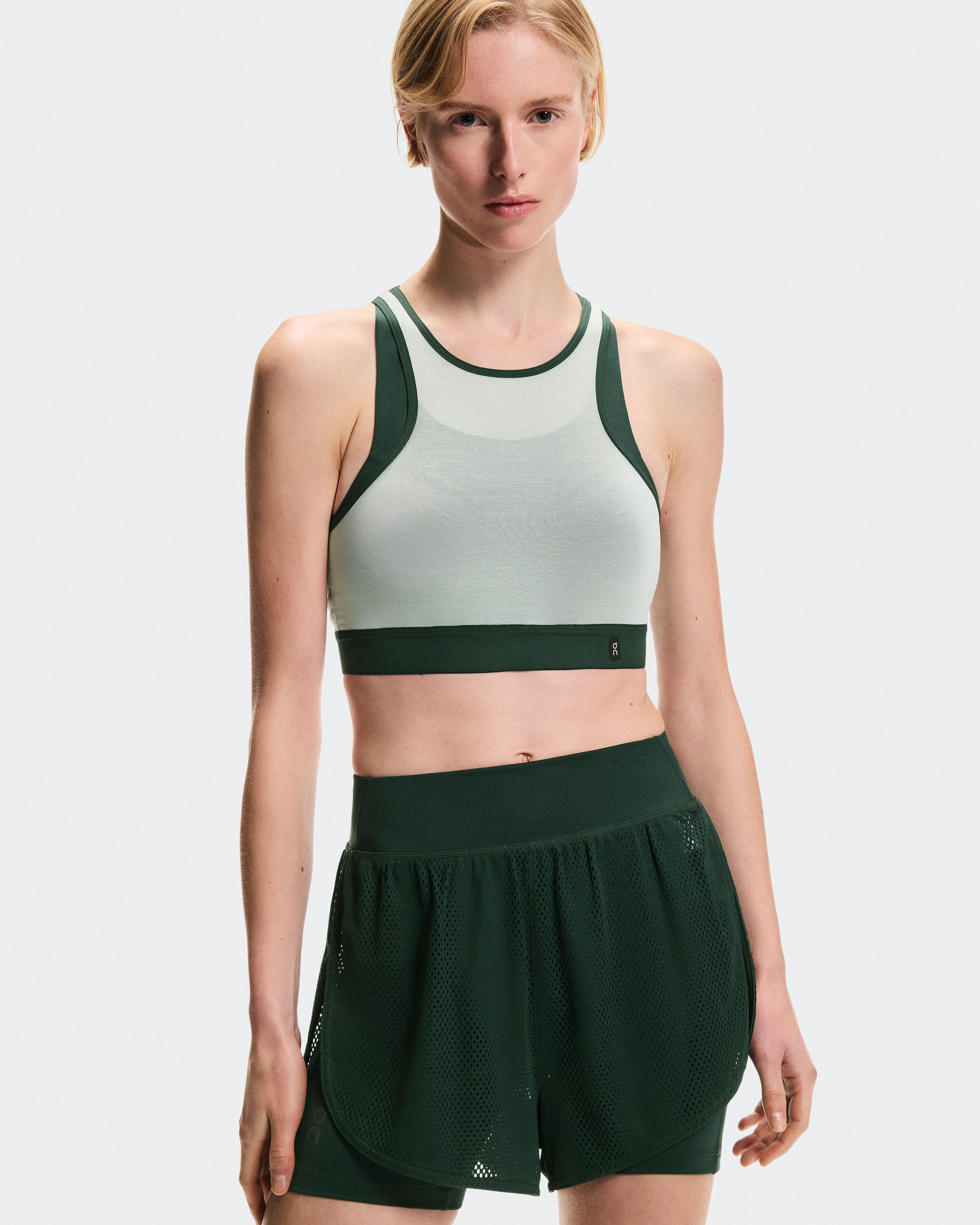 On Train Volt 2-in-1 Shorts Obsidian Feminino Shorts