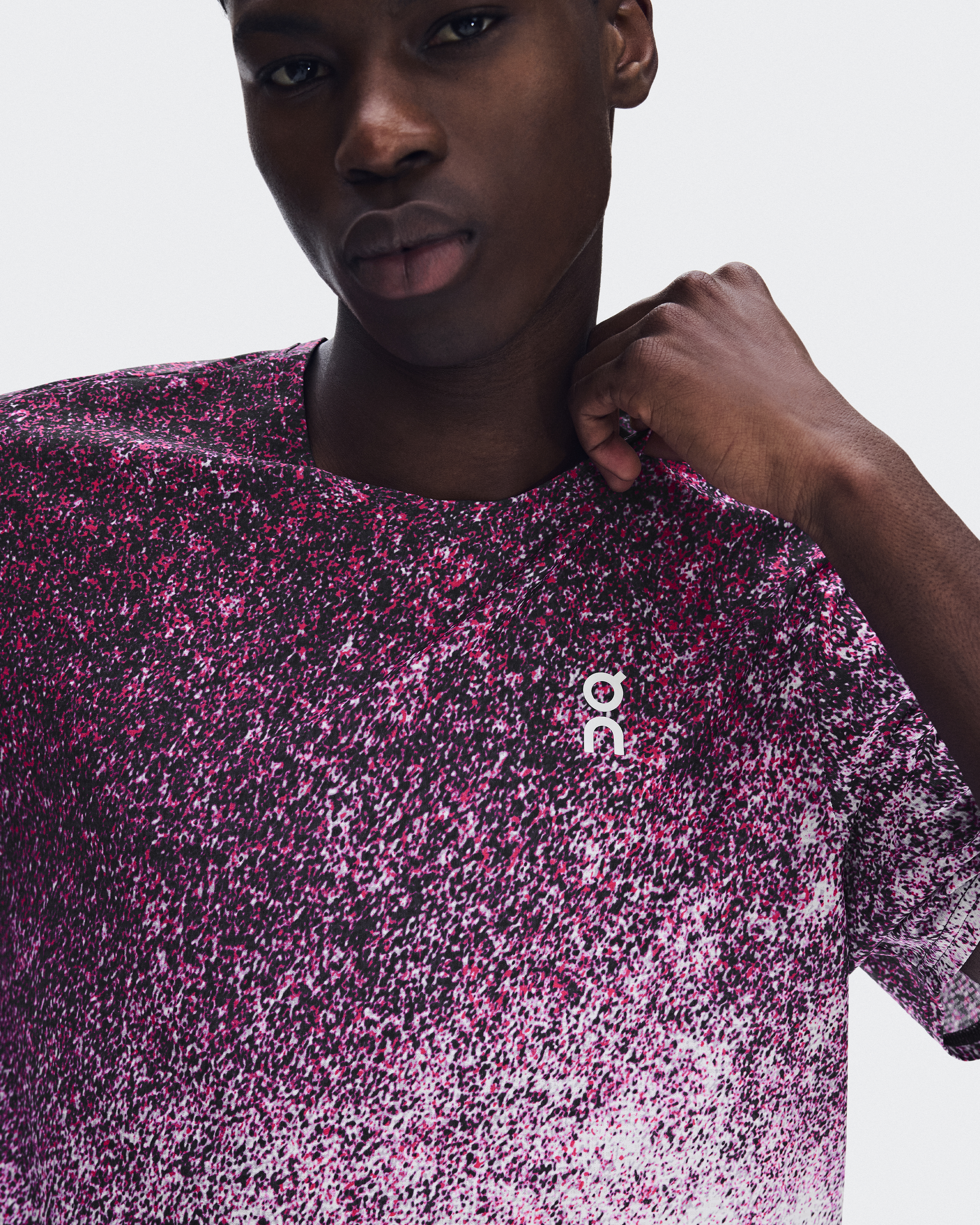on court-t sサイズ Men's Court-T Fade | Purple & White | On Japan