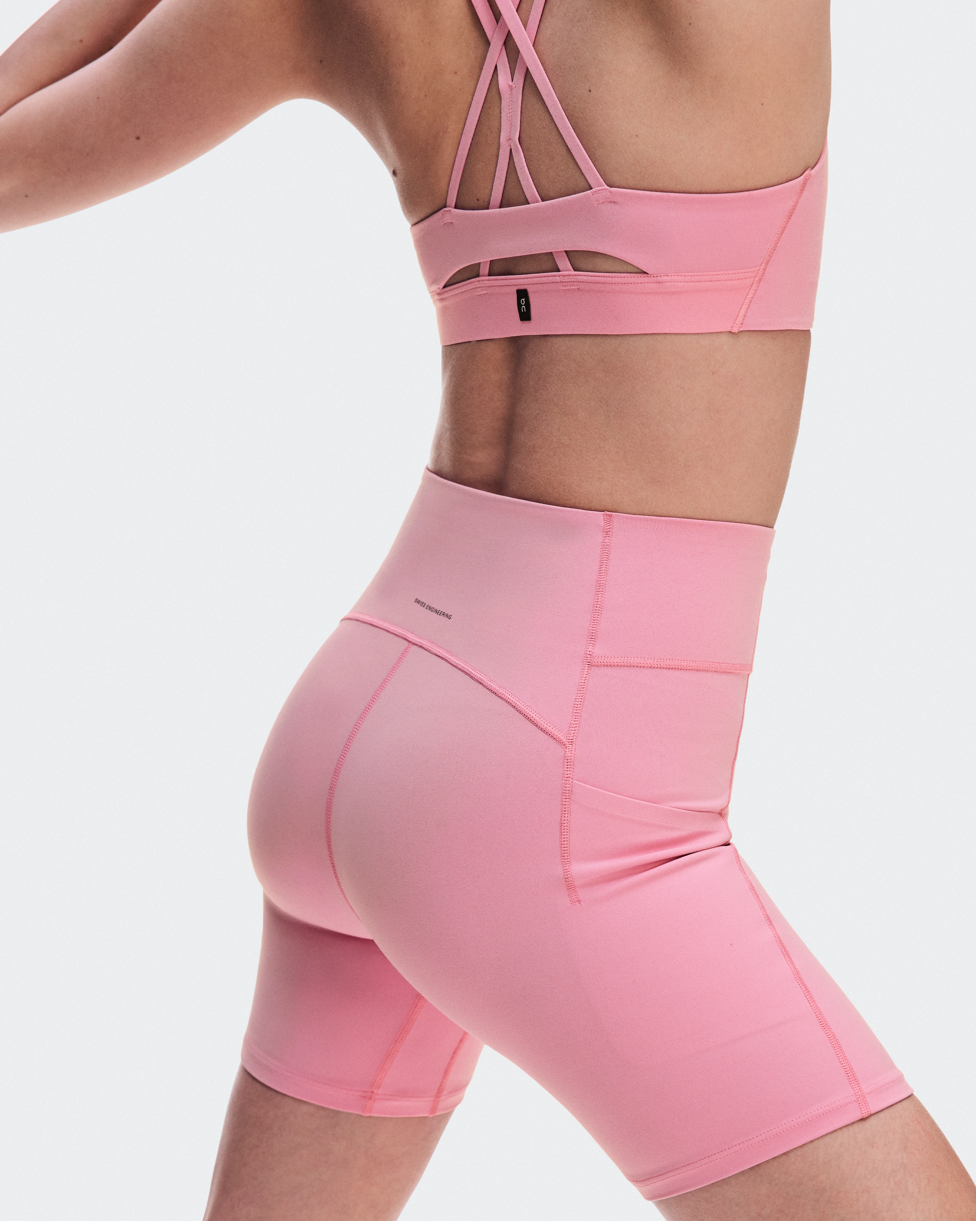 On Studio Leggings Short 6" Magnolia Women Tights