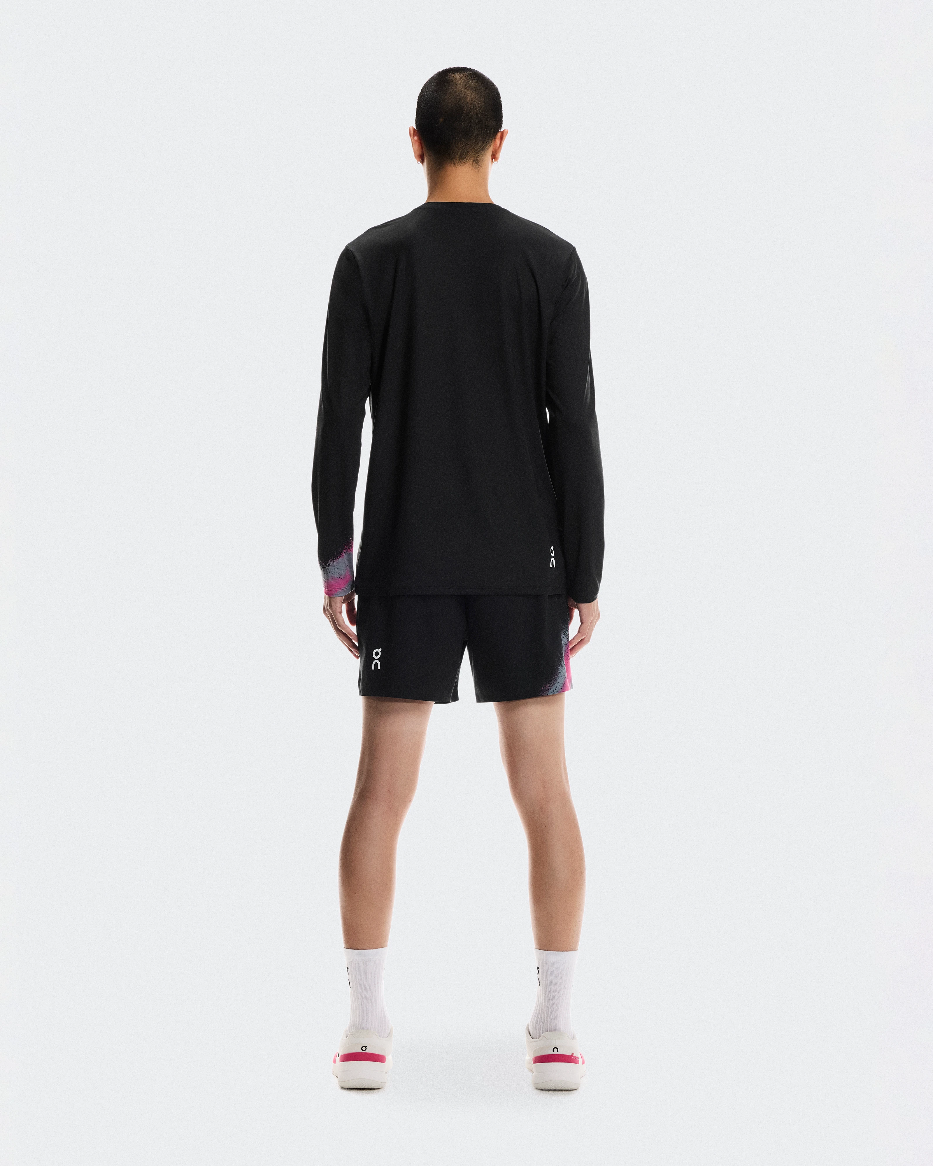 On Court Shorts Black & Rock メンズ ショートパンツ