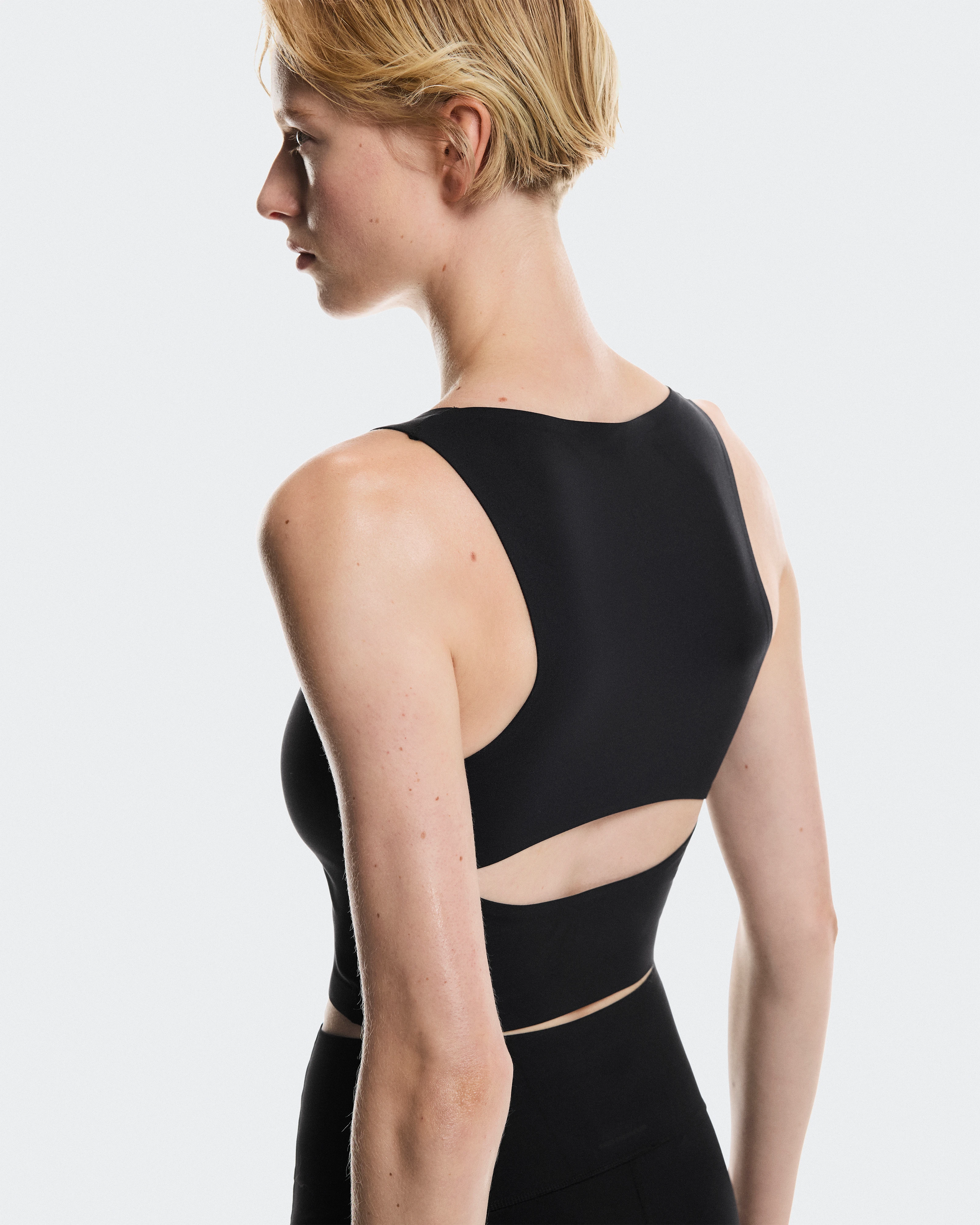 On Studio Open Back Crop Black Women Tops and t-shirts