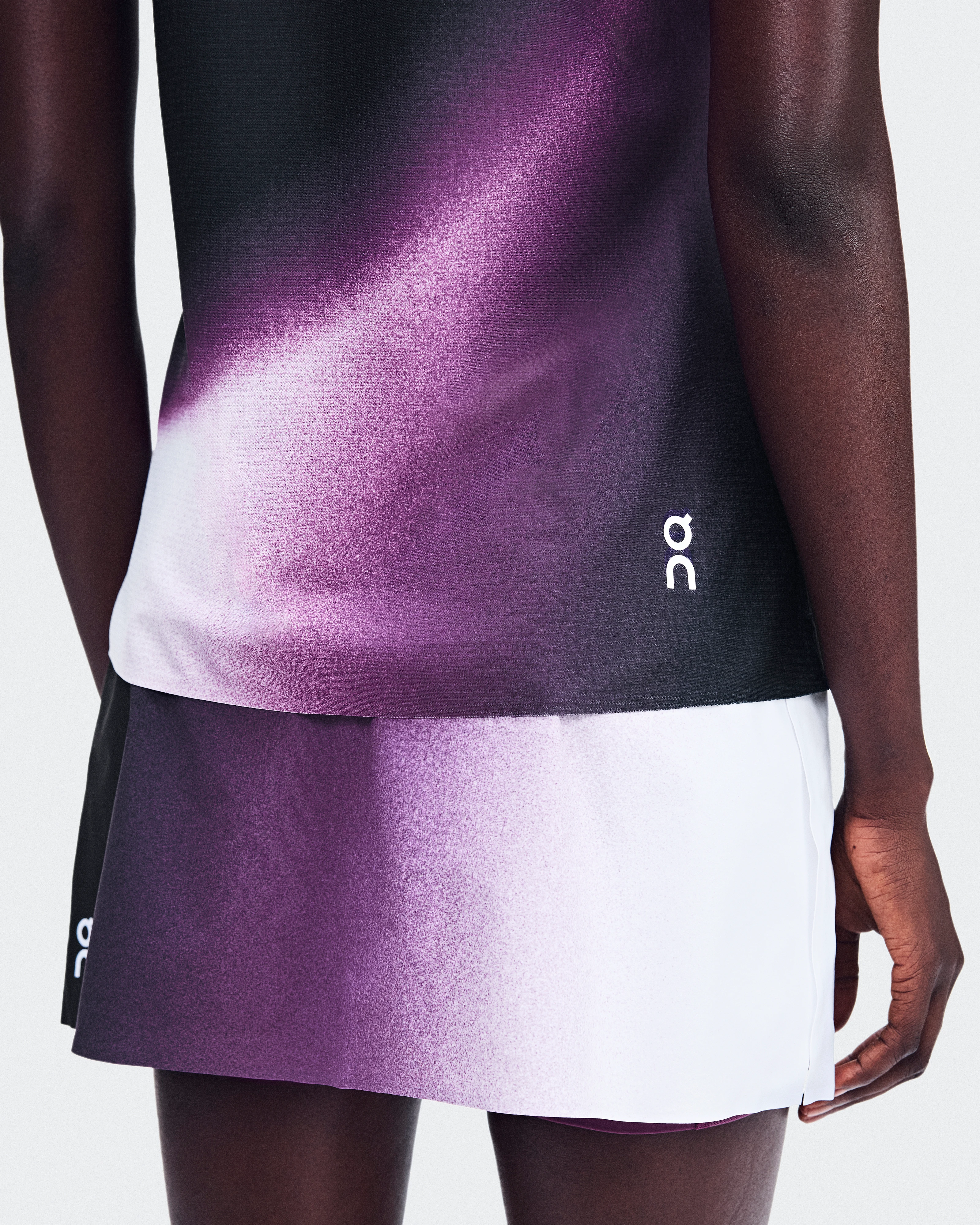 On Court Tank Swing Black & Cassis Women Tops and t-shirts