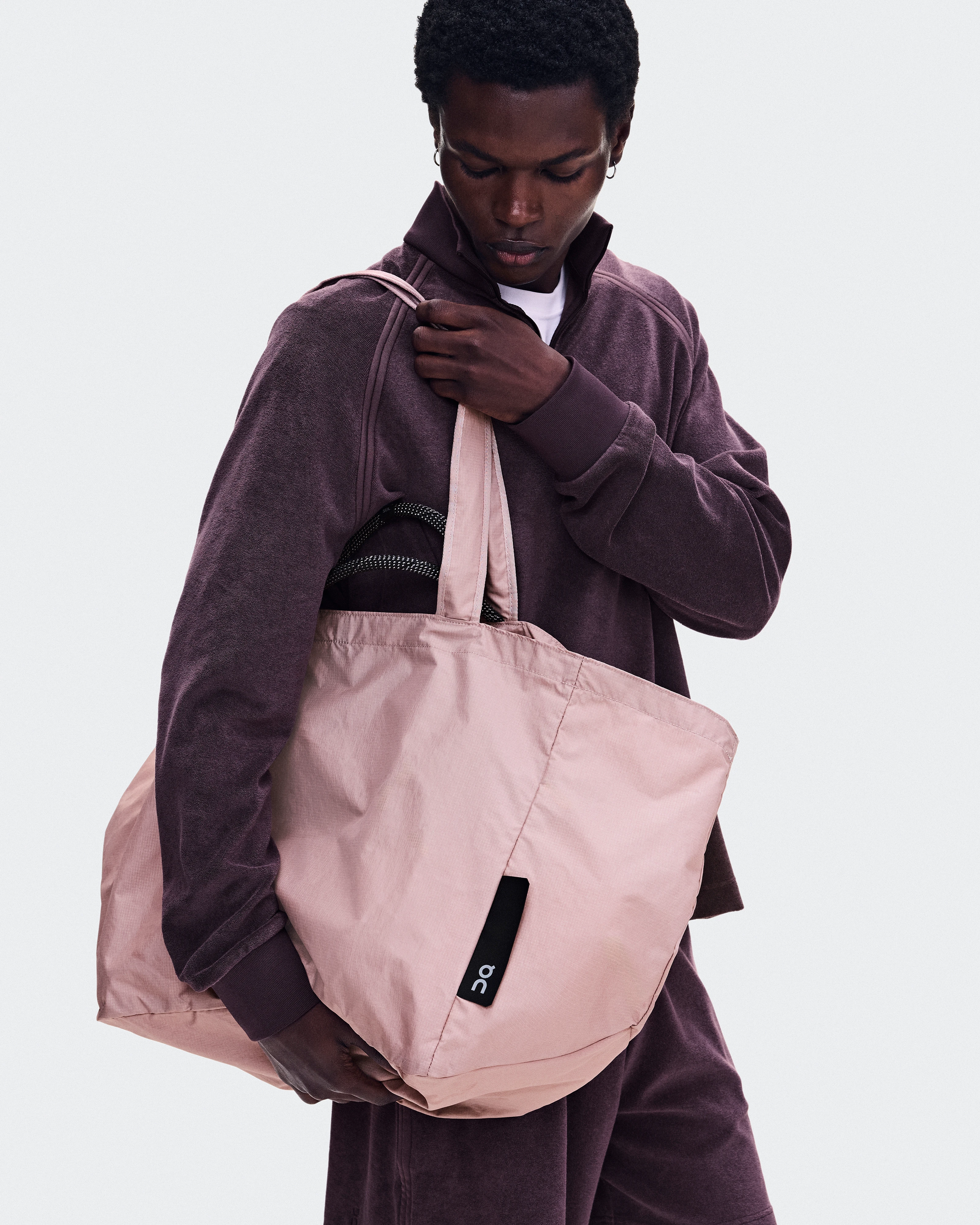 On Cargo Pack 60L Biscuit Unisex Bags