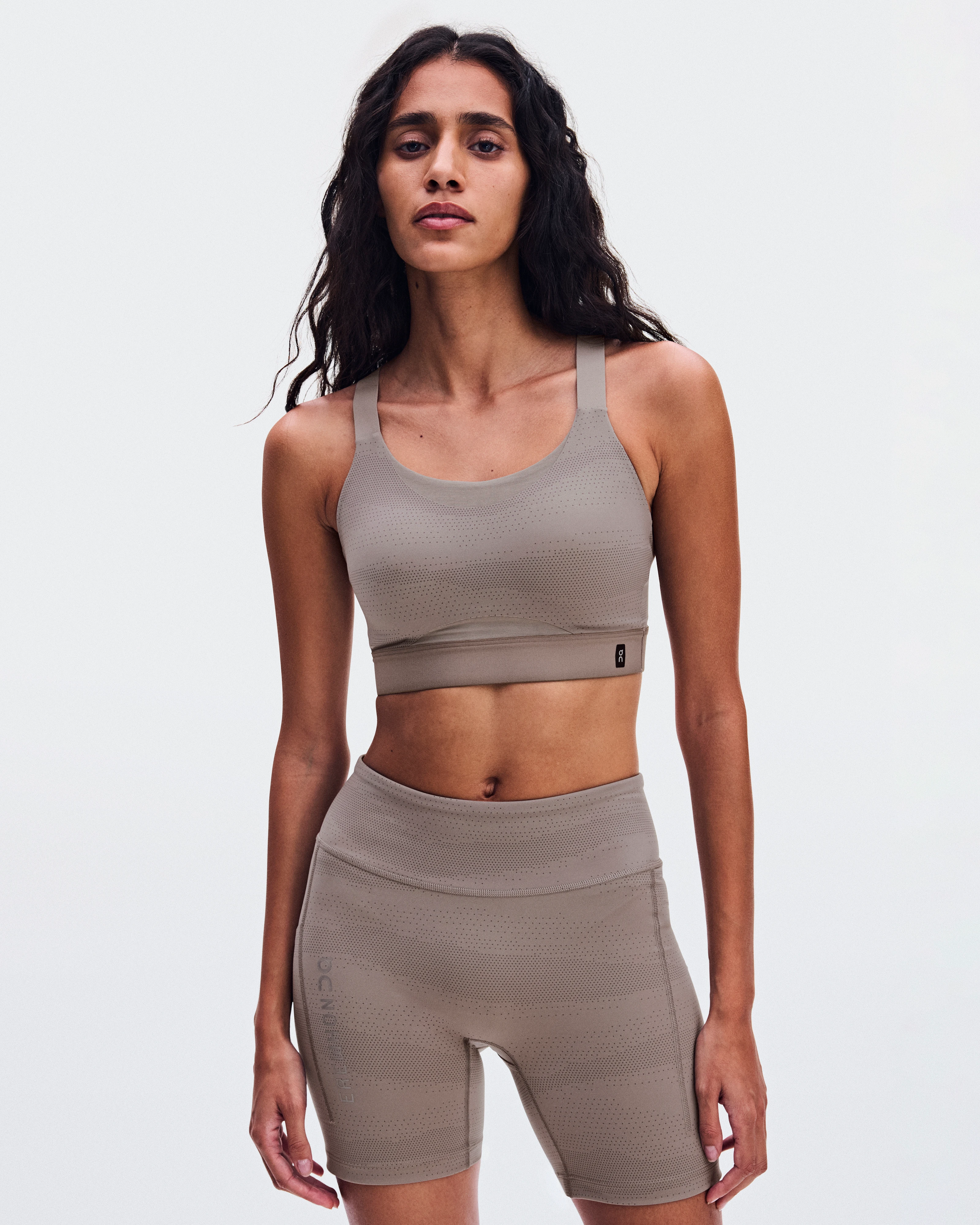 On Short Tights Erewhon Cinder & Ash Women Tights