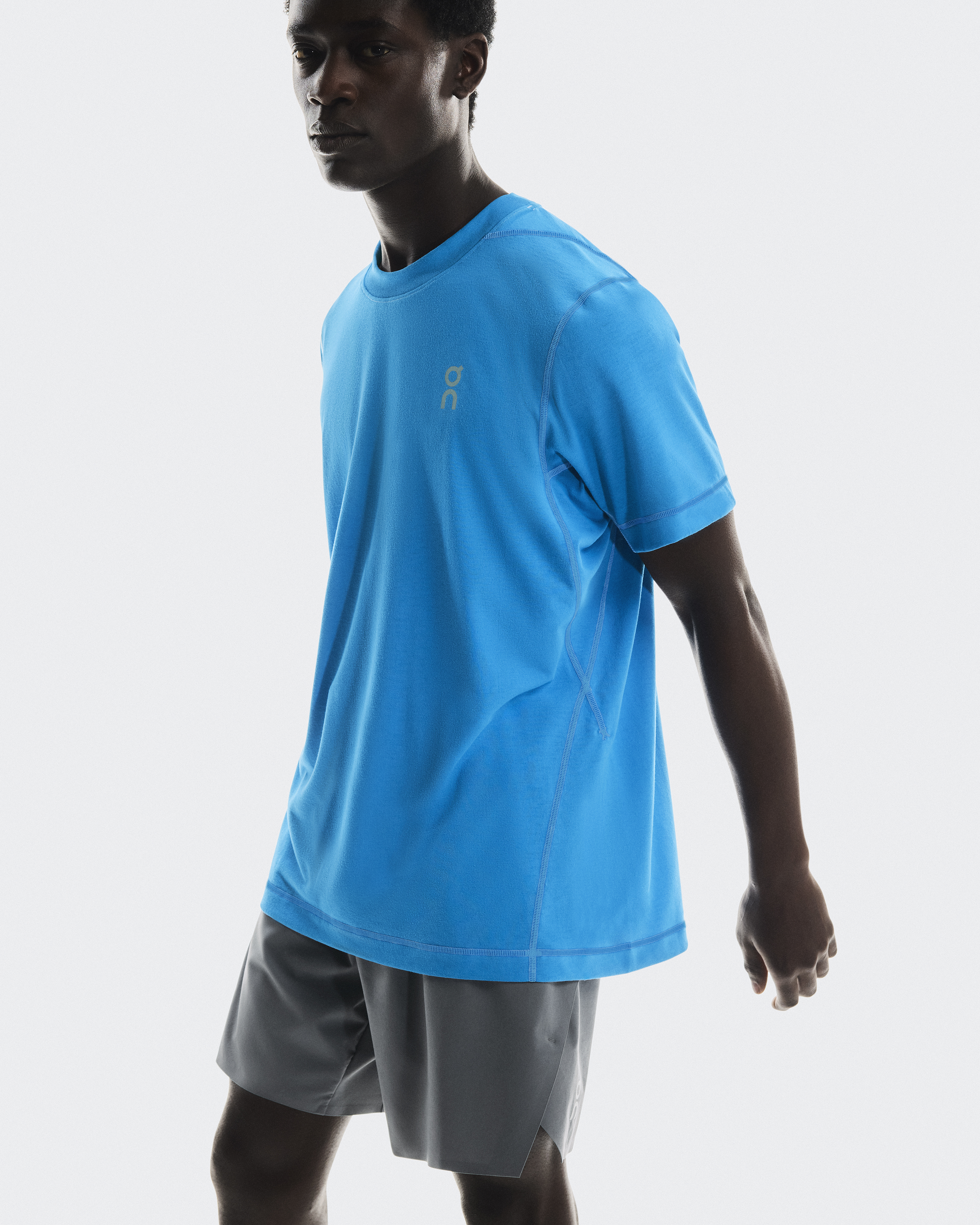 上下セット。Train-t&performance-shorts Men's Train Shorts | On United States