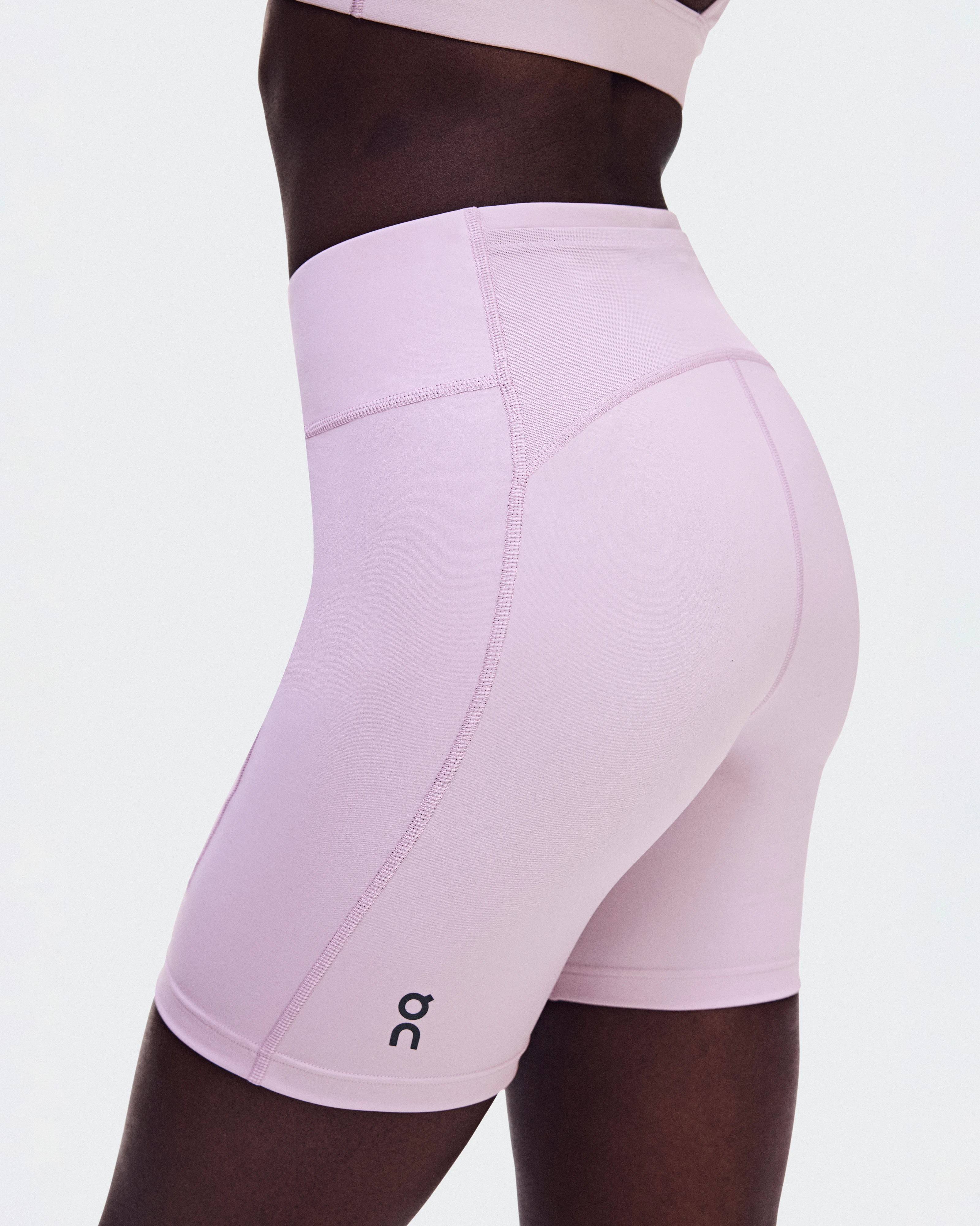 On Performance Tights Short Foxglove Women Tights