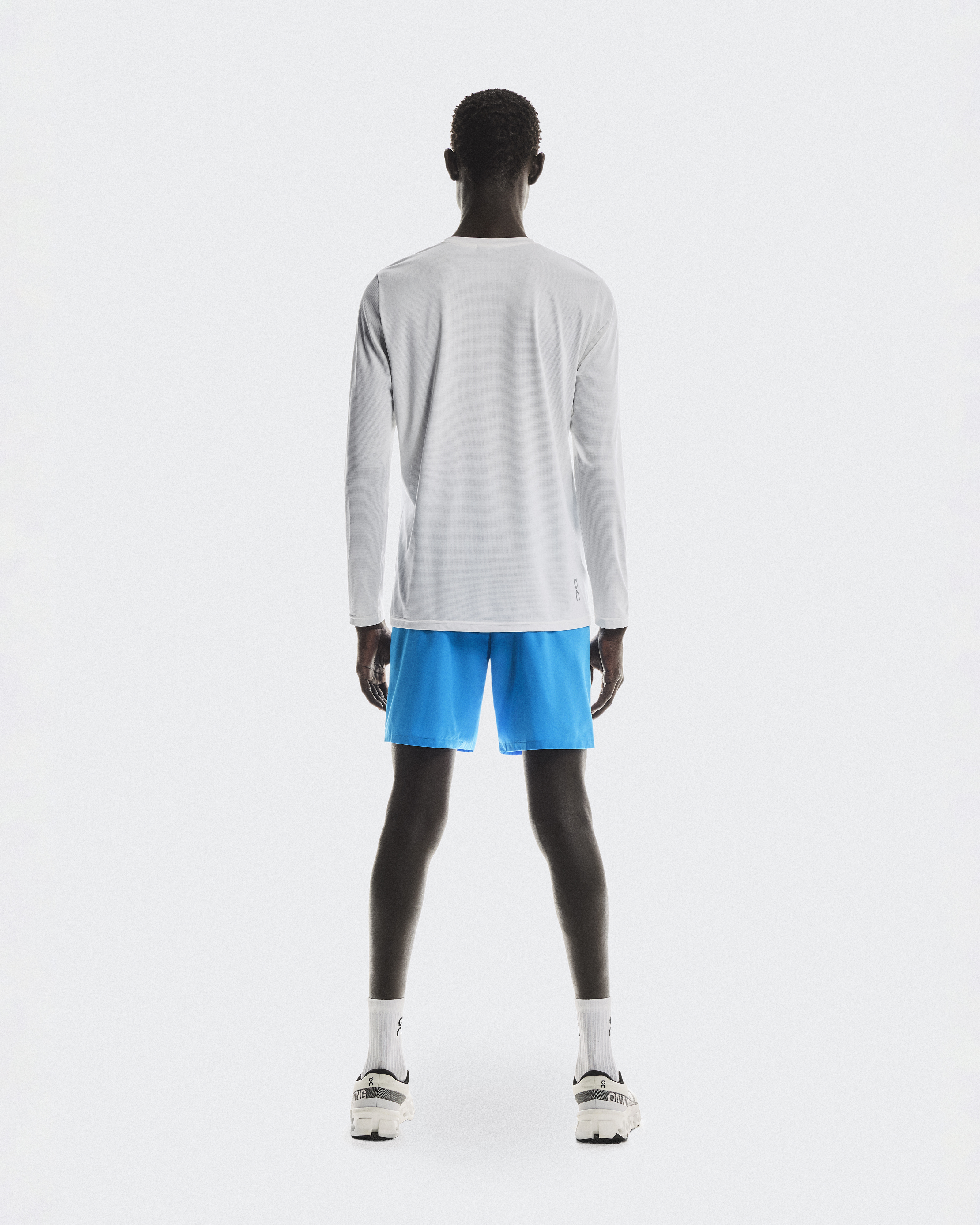 On パフォーマンスハイブリッドショーツ Performance Hybrid Shorts: 2-in-1 men's running shorts | On Canada
