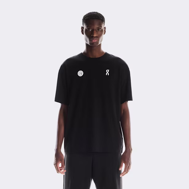 Club OAC T-Shirt in Black