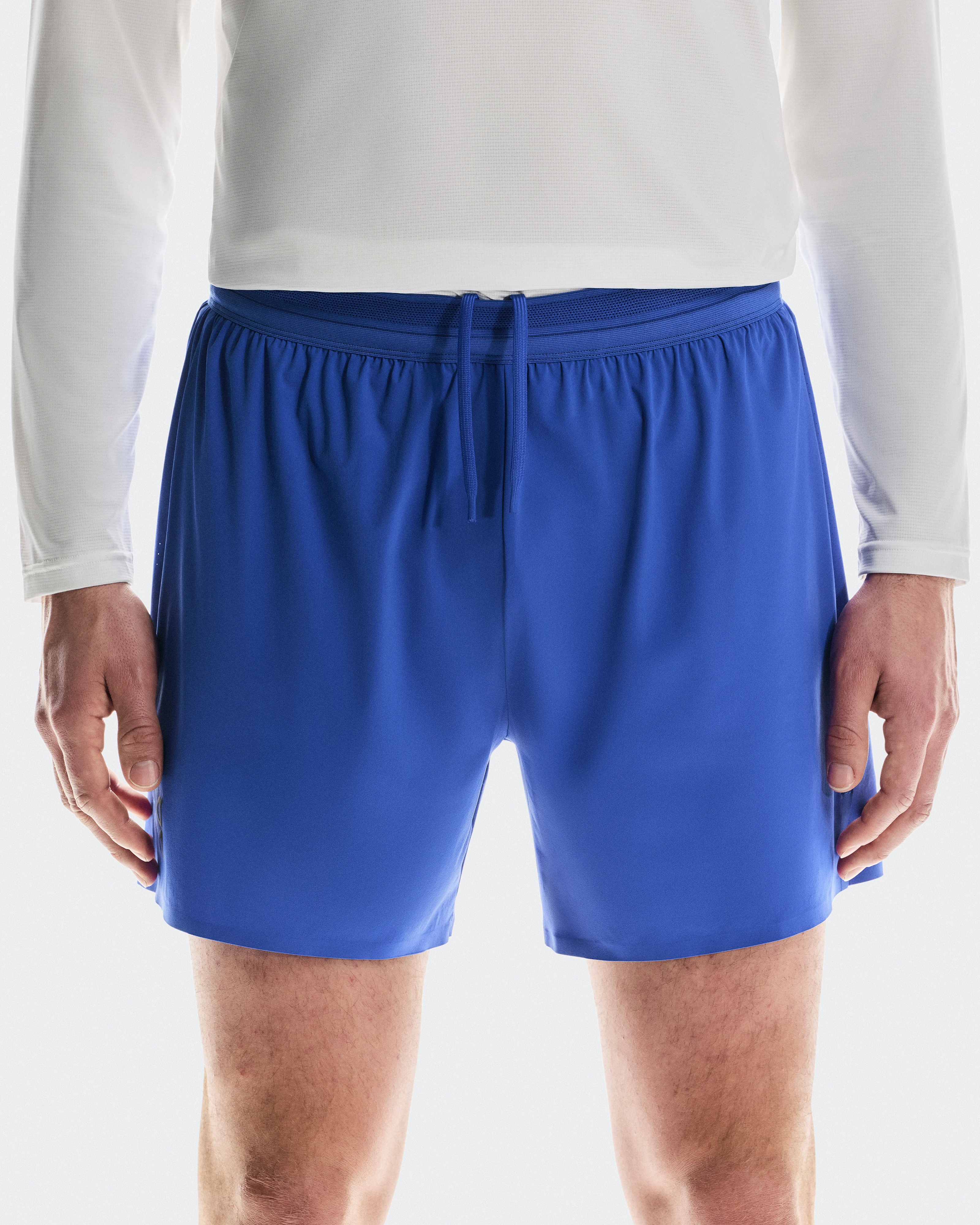 On 5" Performance Shorts Zaffre Men Shorts