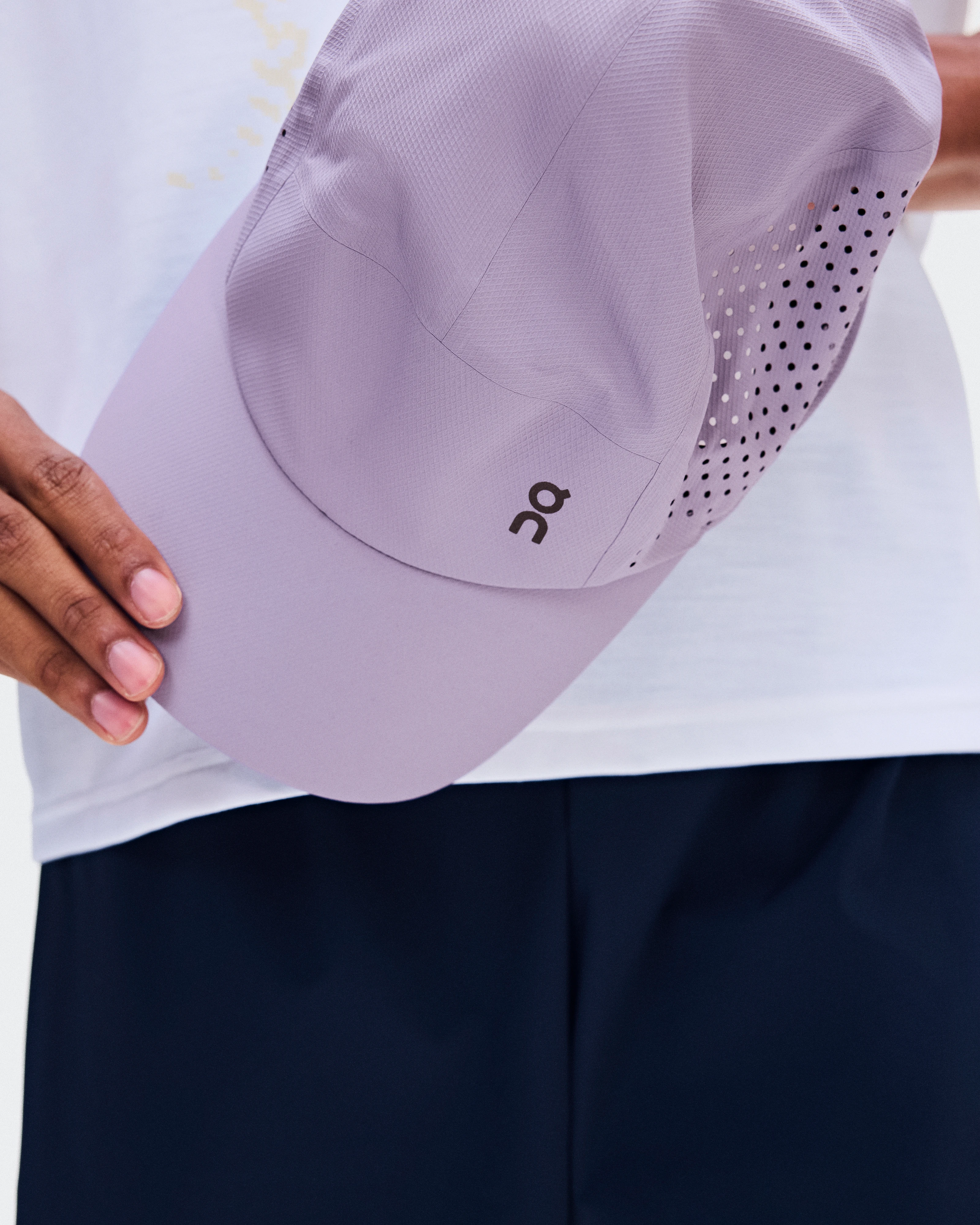 On Lightweight Cap Mallow Unisex Headwear