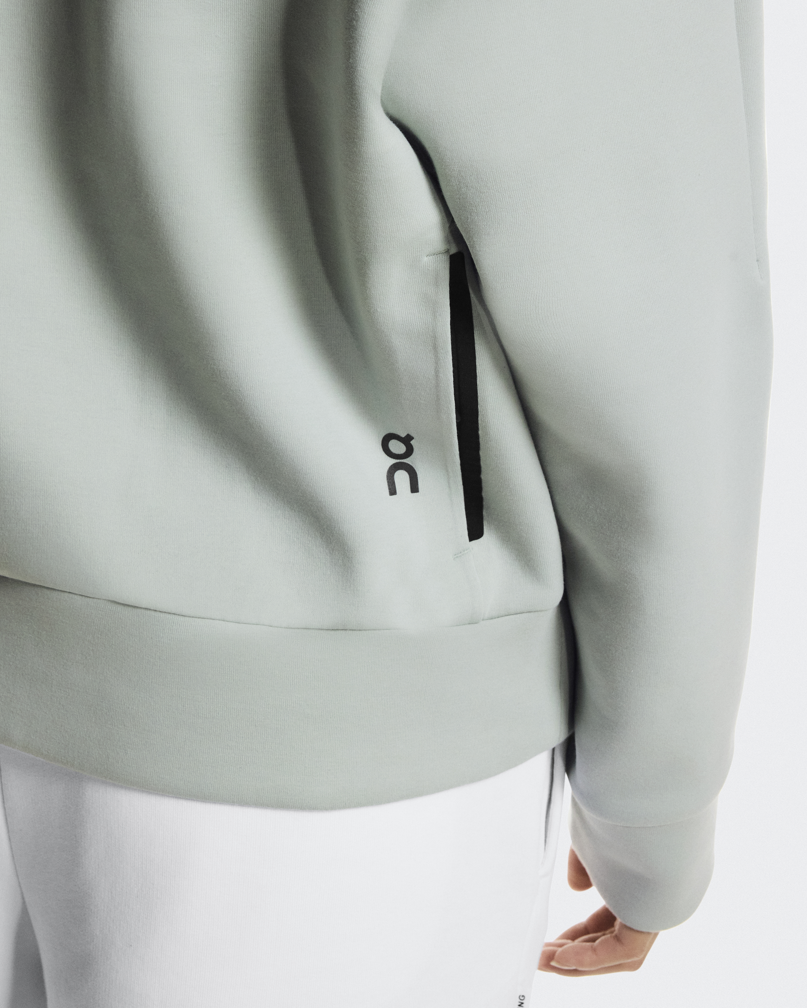 Women's Focus Tech Crew | Green | On United States