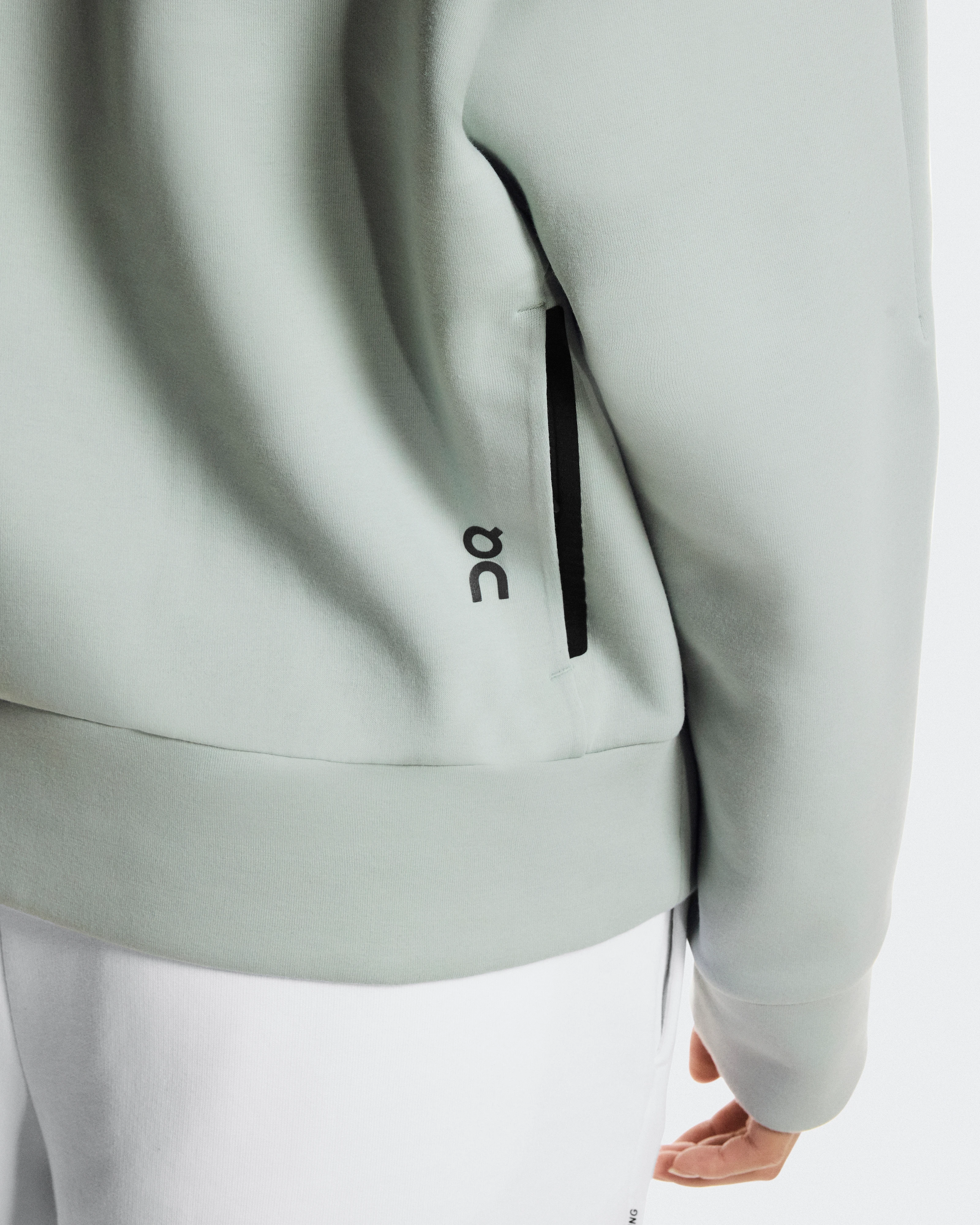 On Focus Tech Crew Mineral Femme Sweats à capuche et sweats