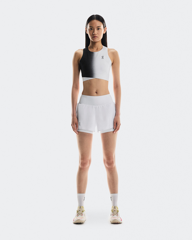 On Women's Court Crop Top Shirt in Black/White, Size: Large, Polyamide Polyester