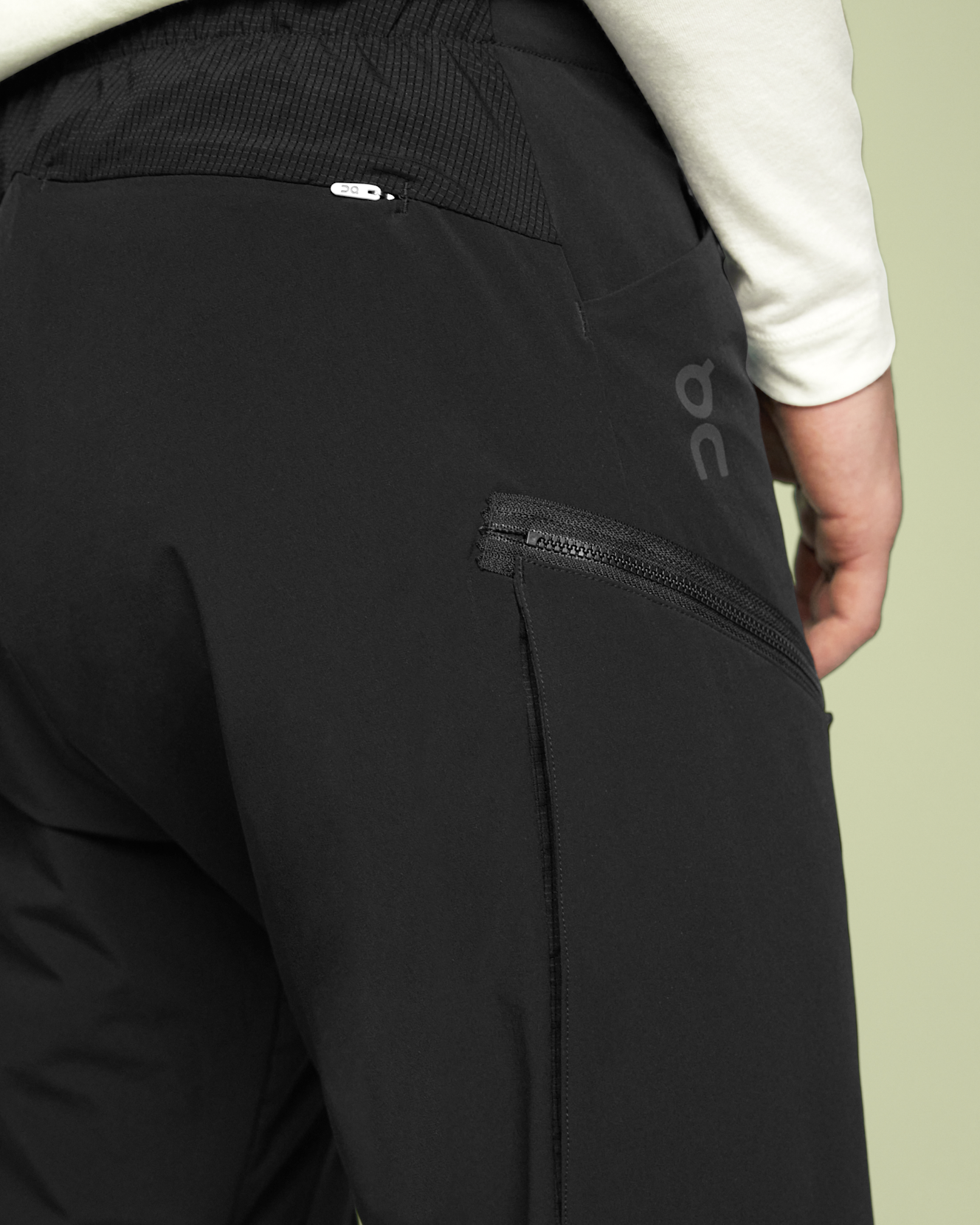 Men's Trek Pants | Black | On United States
