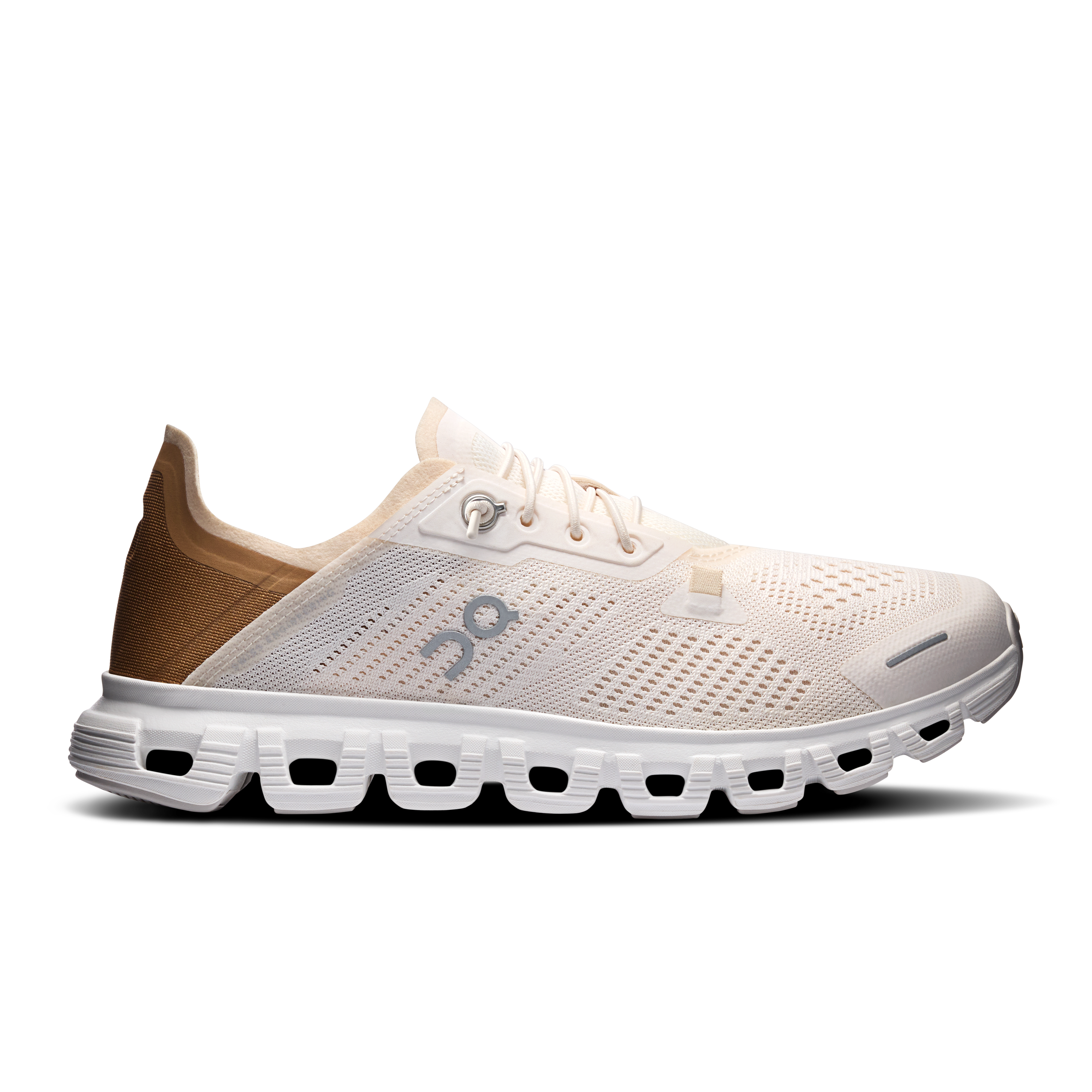 Cloud 6 Coast Lifestyle Shoe in Gardenia/Sphinx