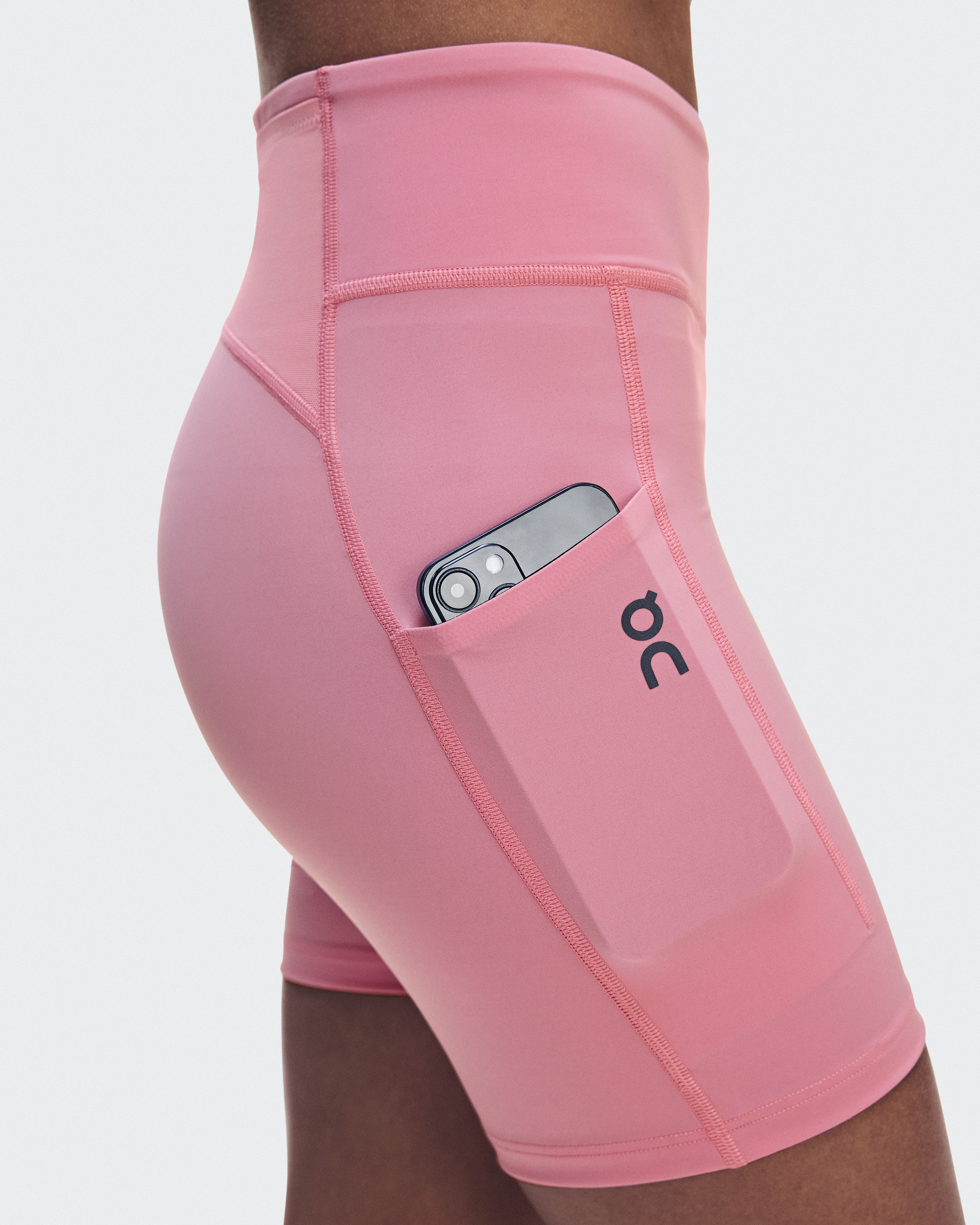 ウィメンズ Performance Tights Short | On 日本