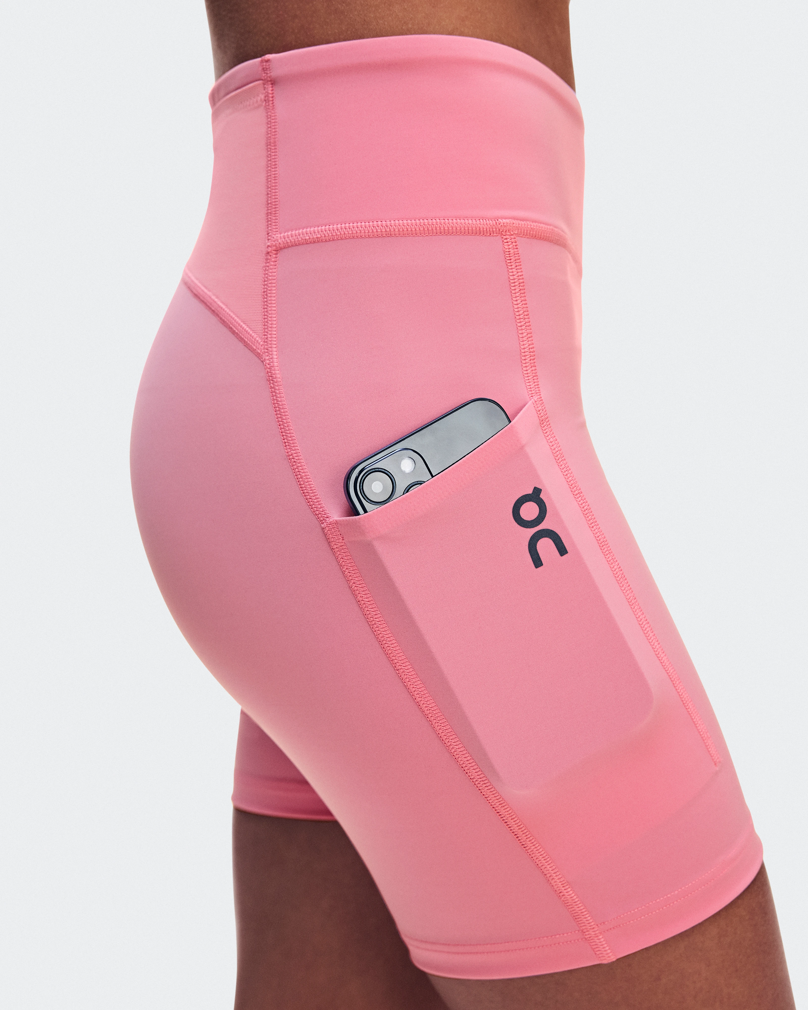 On Performance Tights Short Magnolia Women Tights
