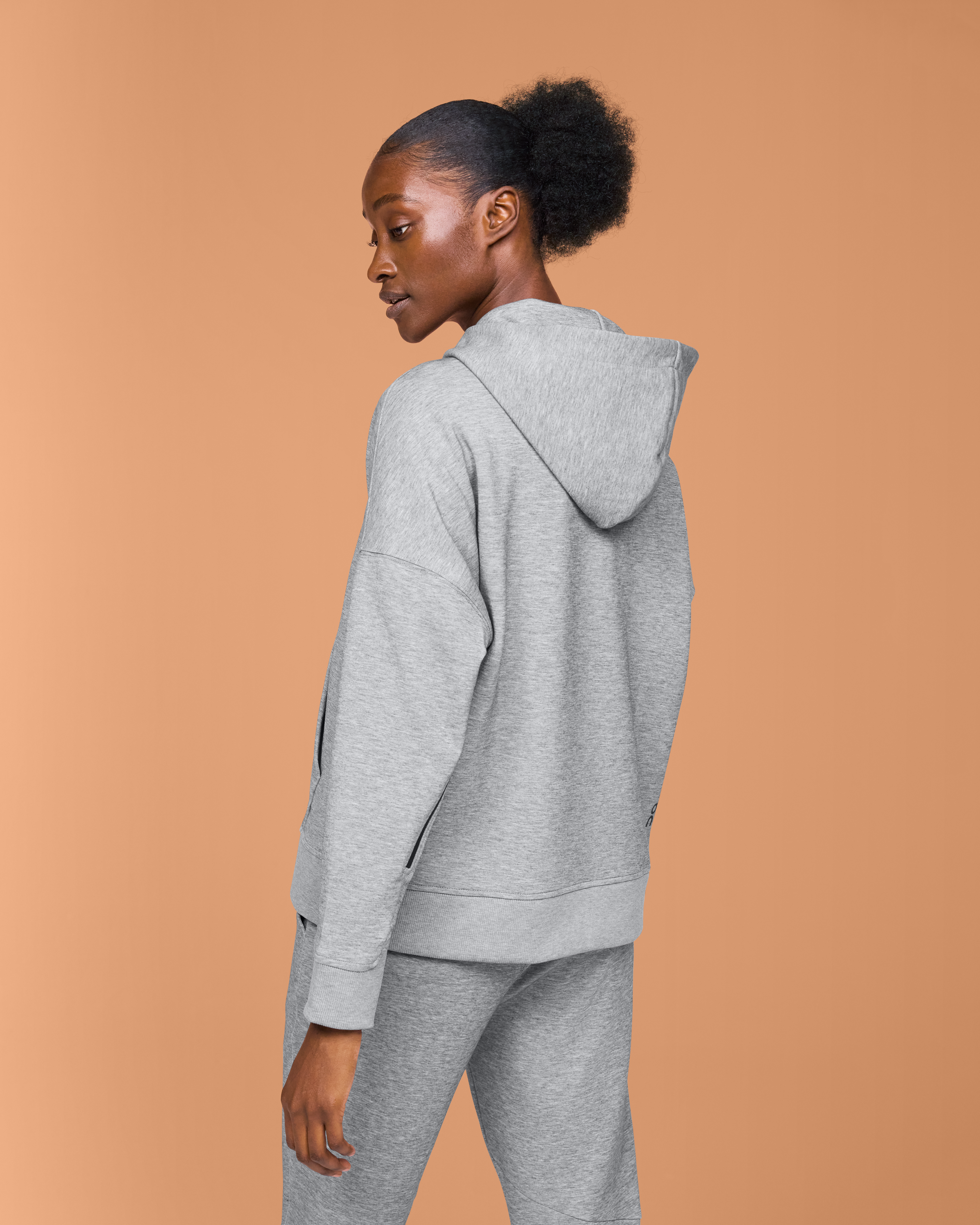 HoodieWomen / Grey / XL