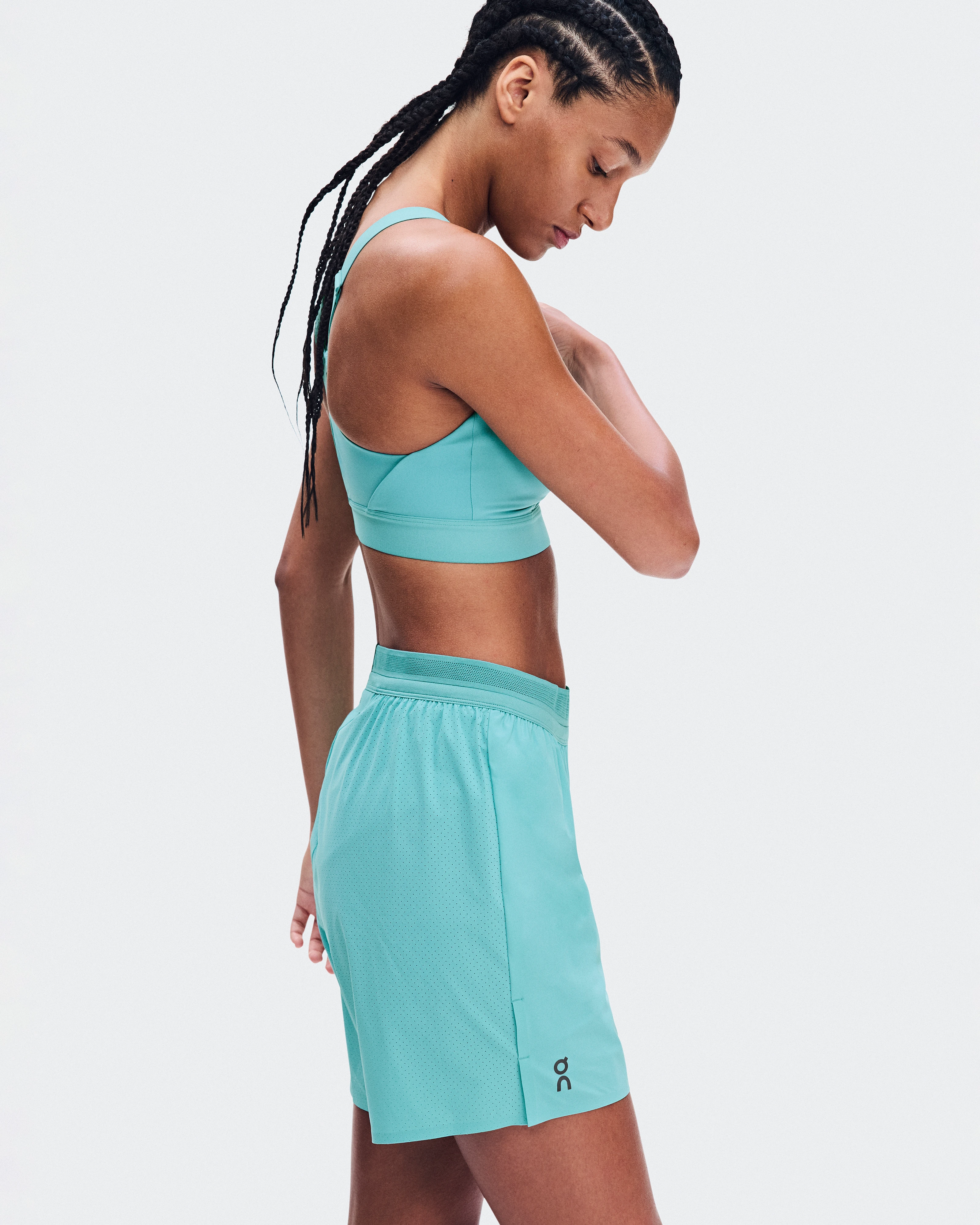 On 5" Performance Shorts Aquamarine Women Shorts
