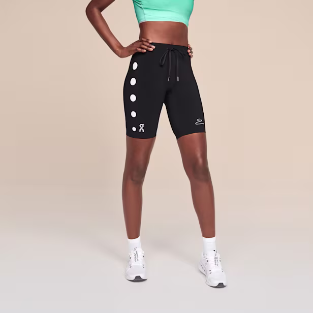 Marathon Short Tights Distance Shorts in Black