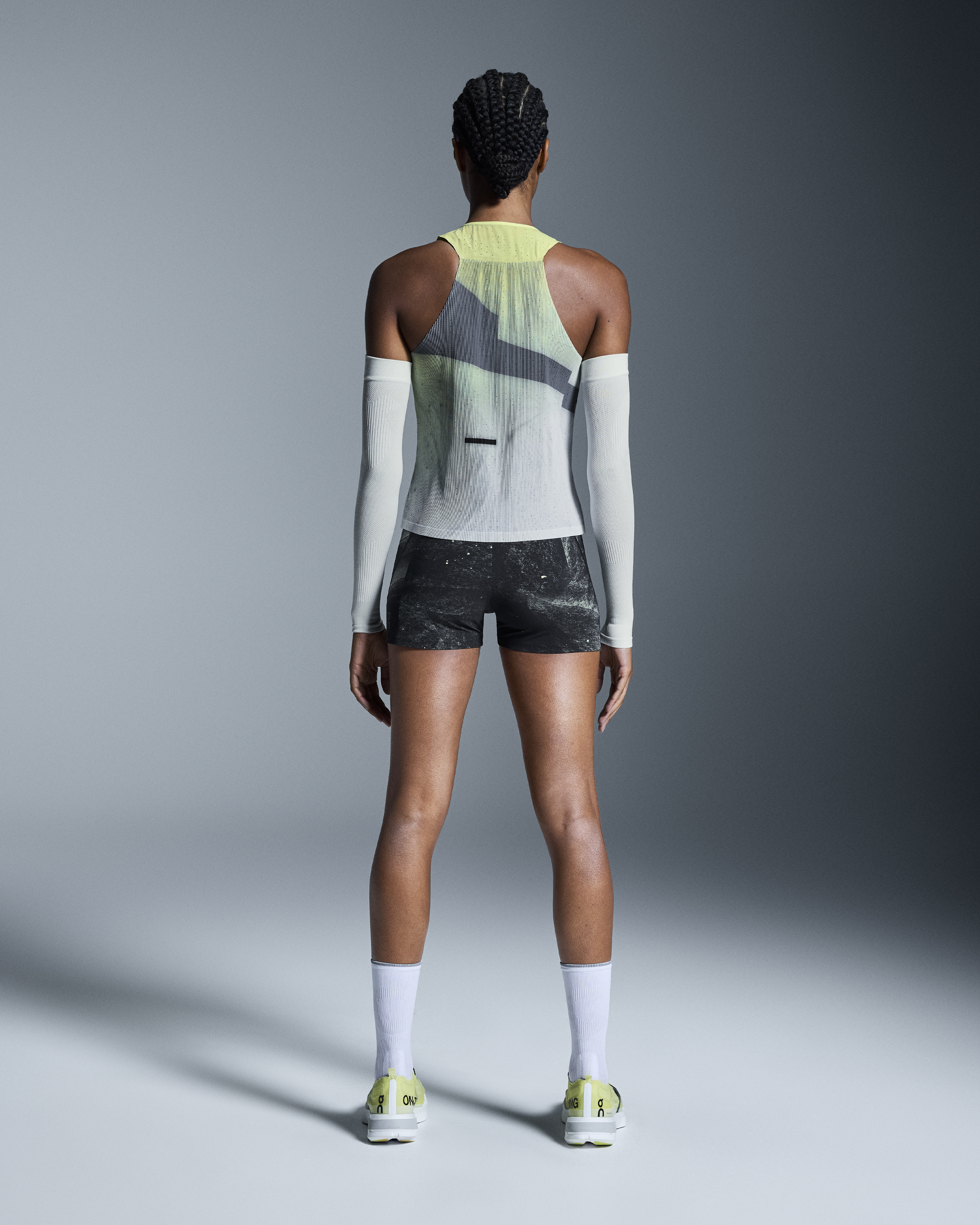 Women's Race Singlet | Yellow & Grey | On Belgium
