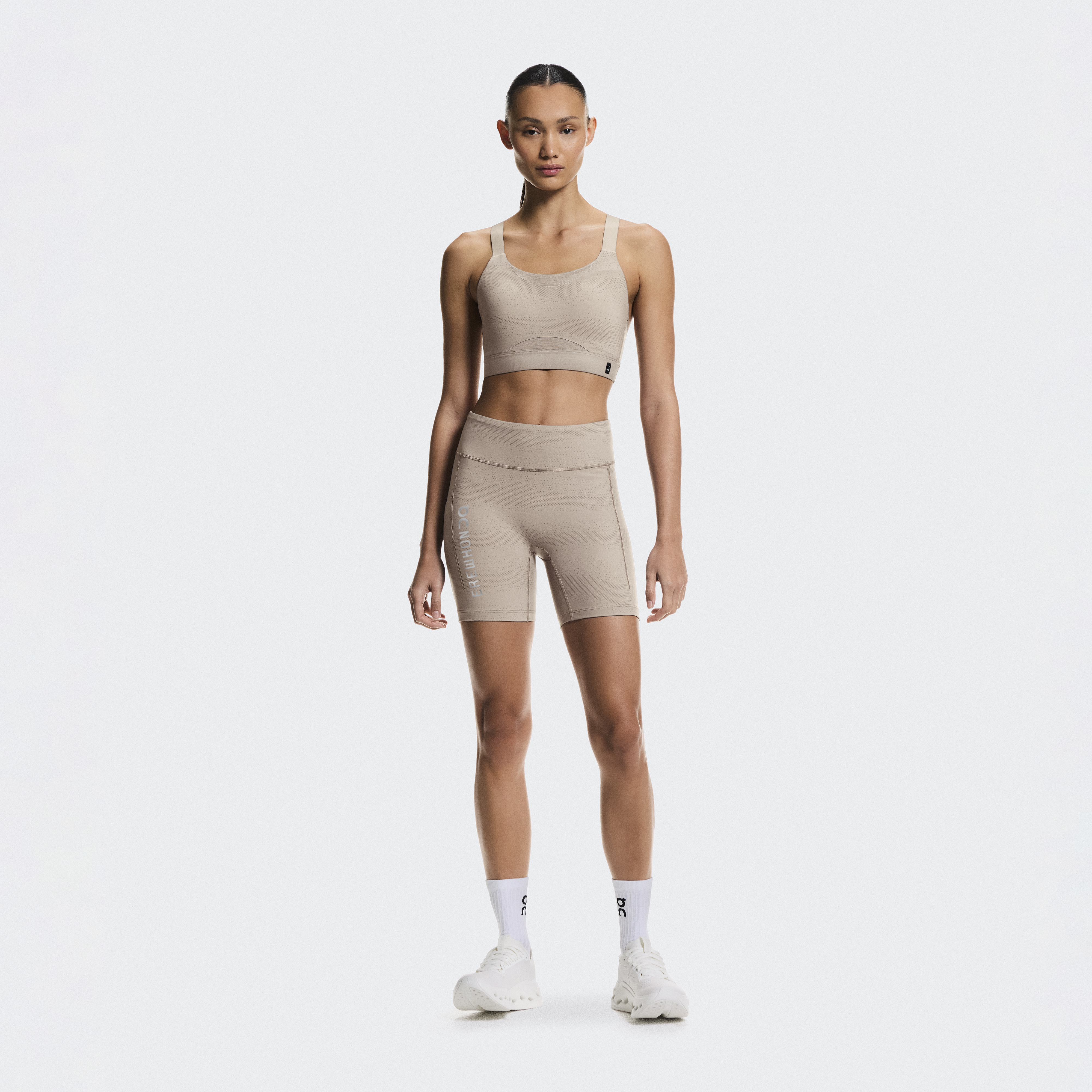 Short Tights Erewhon in Cinder/Ash